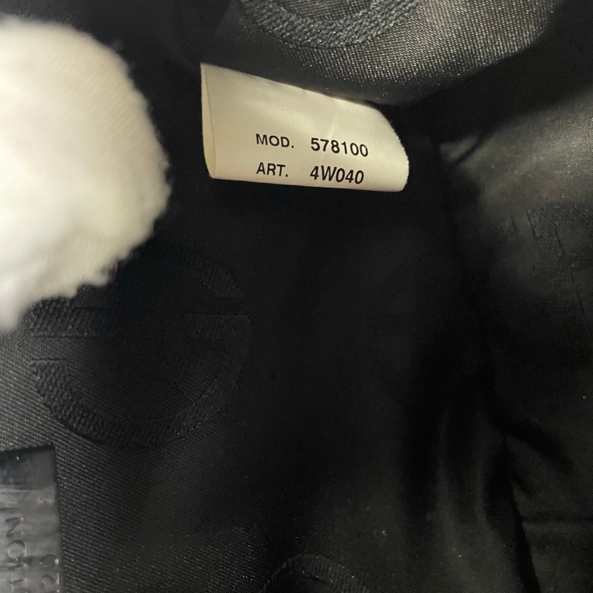 GIORGIO ARMANI / レザーハンドル ミニバッグ LIMITED EDITION 参考定価：180,000程度