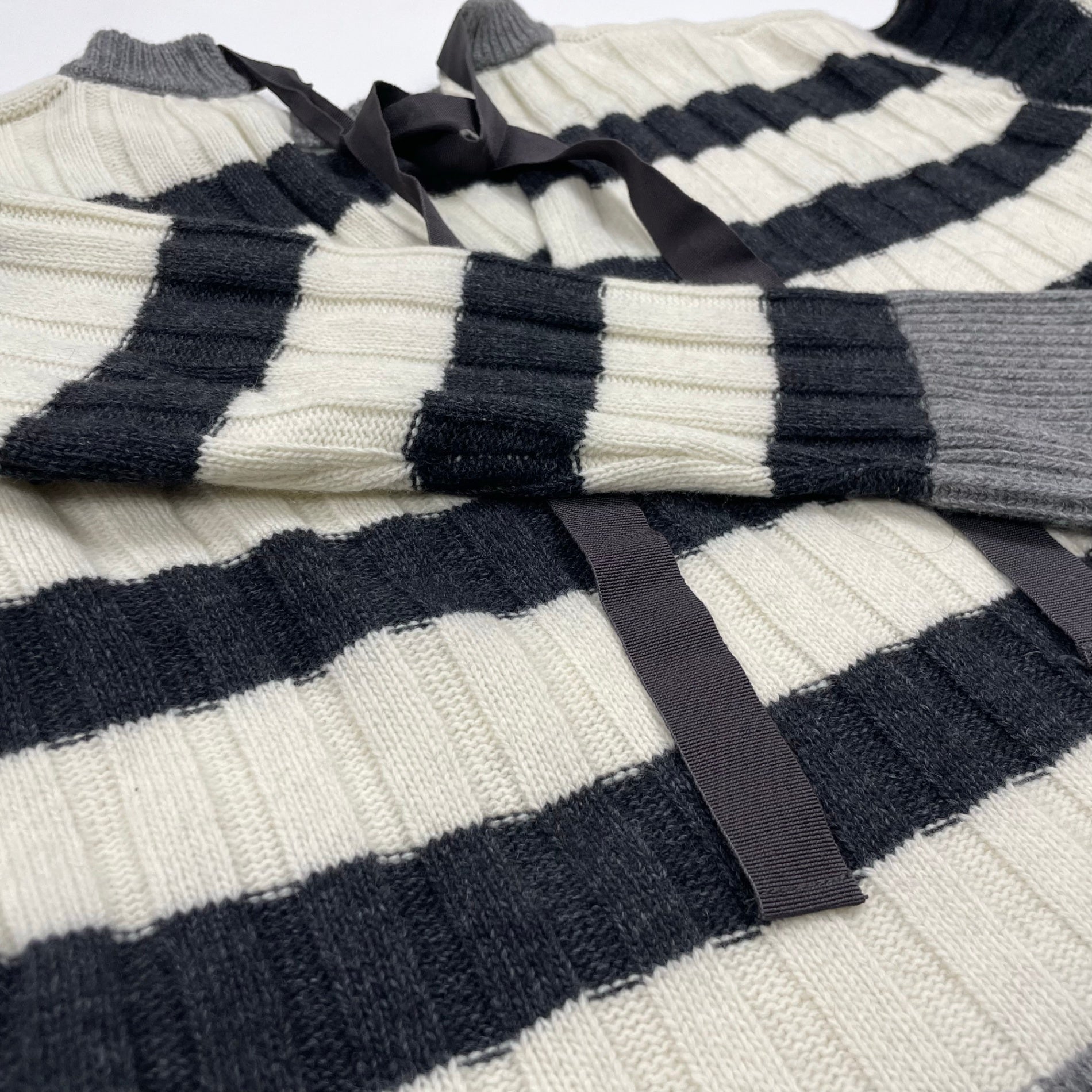 SEMI COUTURE セミクチュール / ボーダーニットワンピース 参考定価：50,000程度 SIZE:S