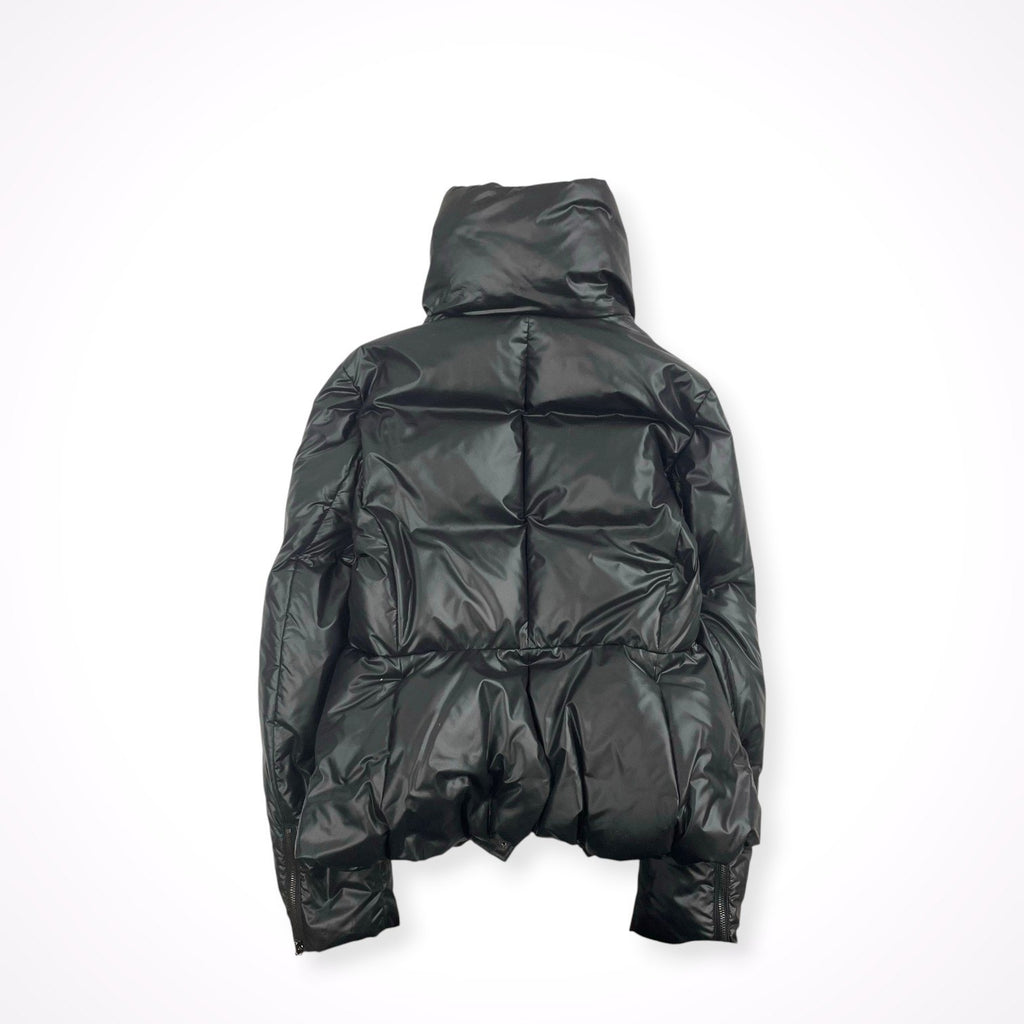 EMPORIO ARMANI / グースフェザー ボリュームハイネックジャケット 参考定価：150,000程度 SIZE:44