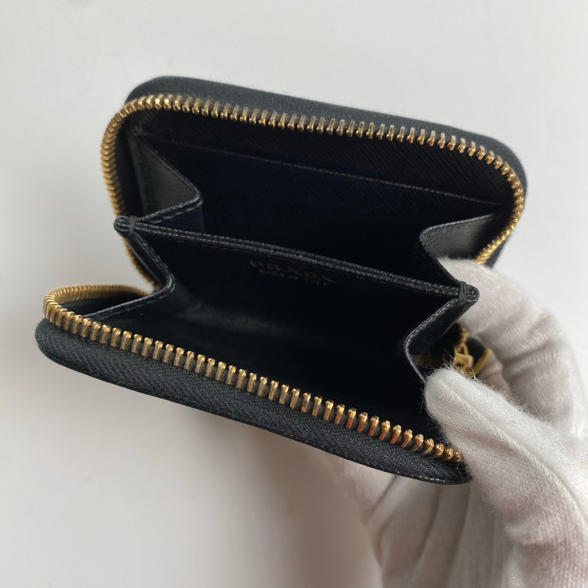 PRADA プラダ / サフィアーノ ラウンドファスナー コインケース