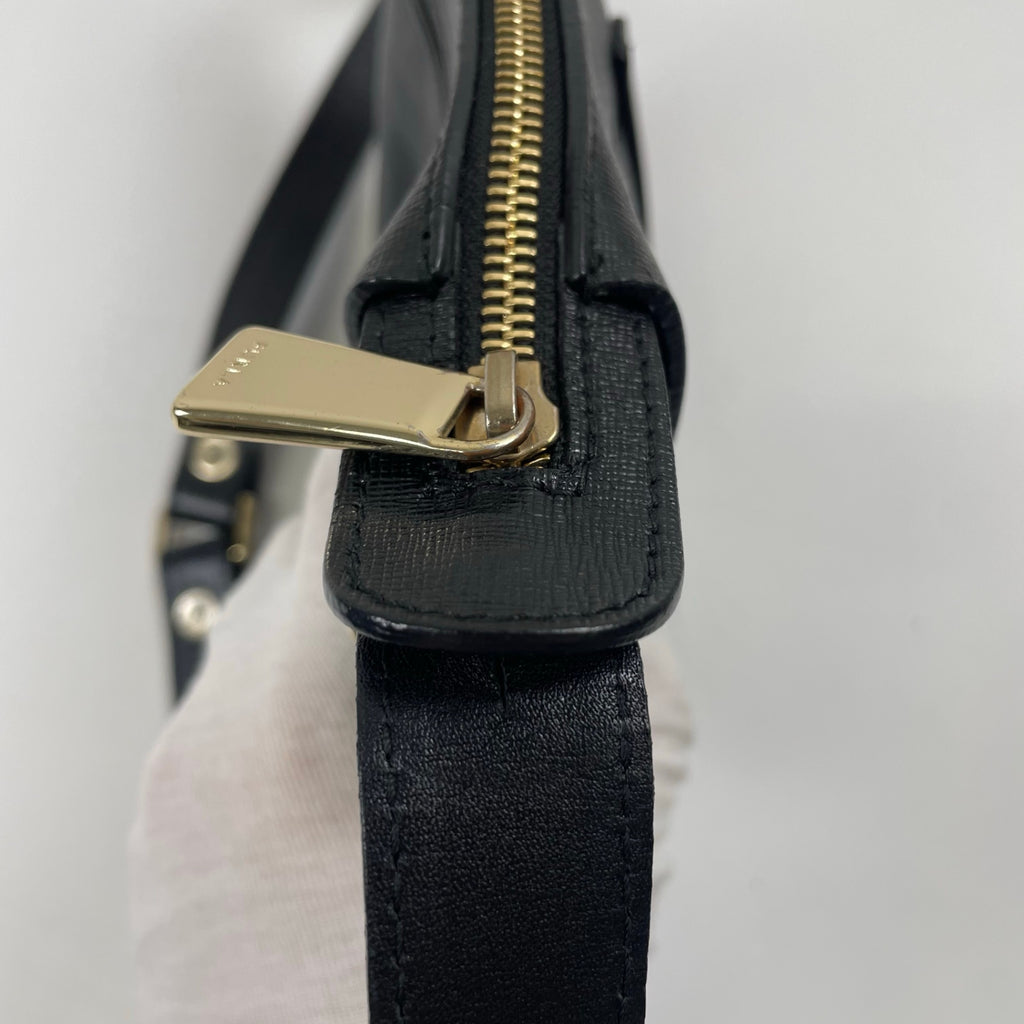 FURLA / エキスパンダブルショルダーバッグ 参考定価：48,000程度