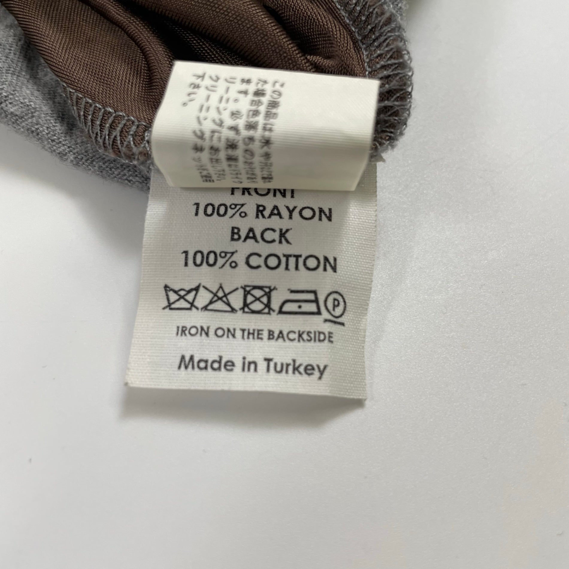 DRIES VAN NOTEN ドリスヴァンノッテン / 2トーンタンクトップ グレー×ゴールド 参考定価：30,000程度 SIZE:XS