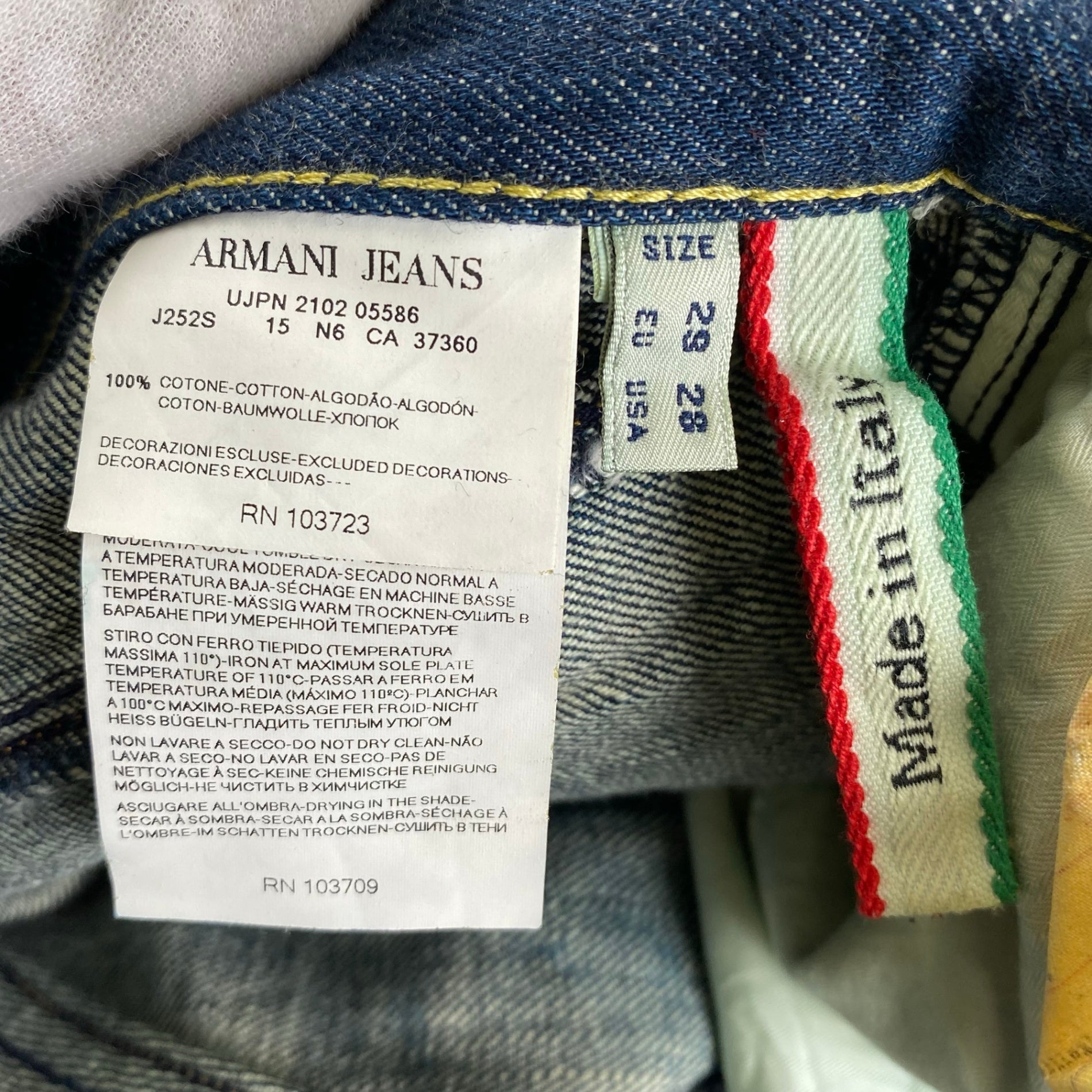 【プレミアム】 ARMANI JEANS DENIM CULTURE アルマーニジーンズ デニムカルチャー / ダメージ加工 デニムパンツ エンブレム セルビッジ 参考定価：60,000程度 SIZE:W29