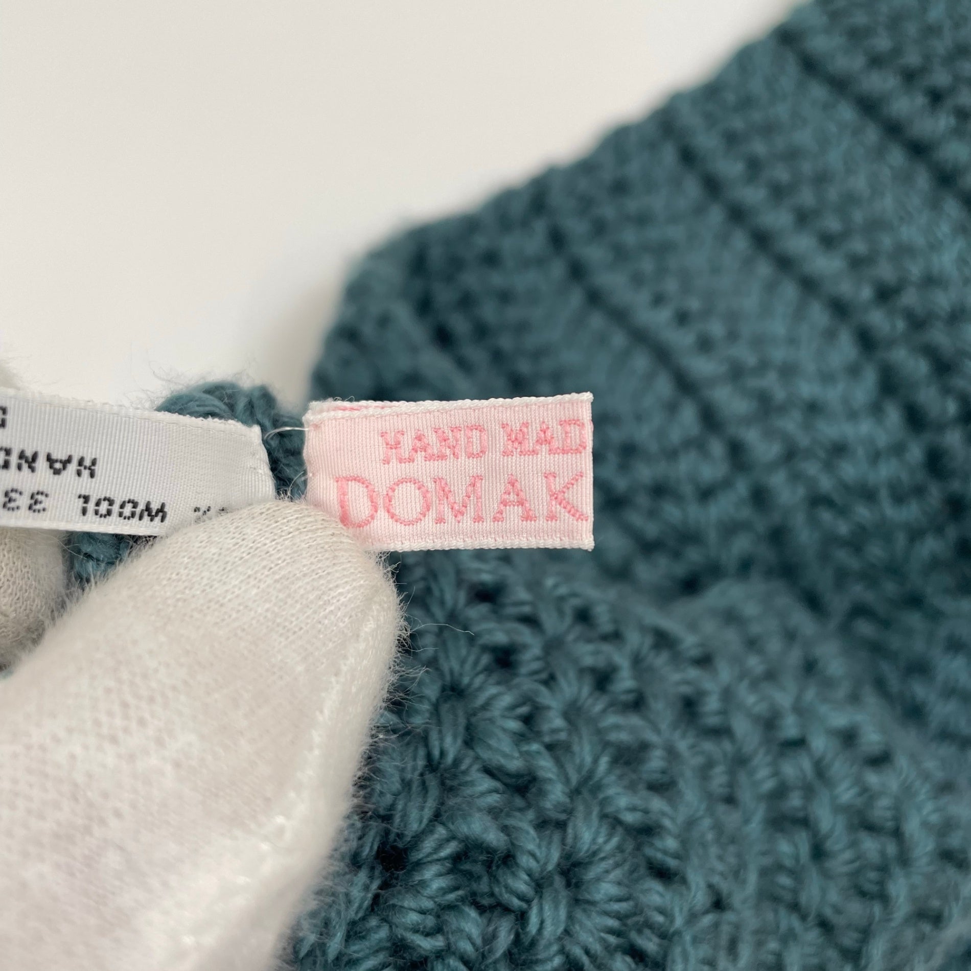 DOMAKAYA ドマカヤ / ロングイヤーハンドニット帽 イギリス製