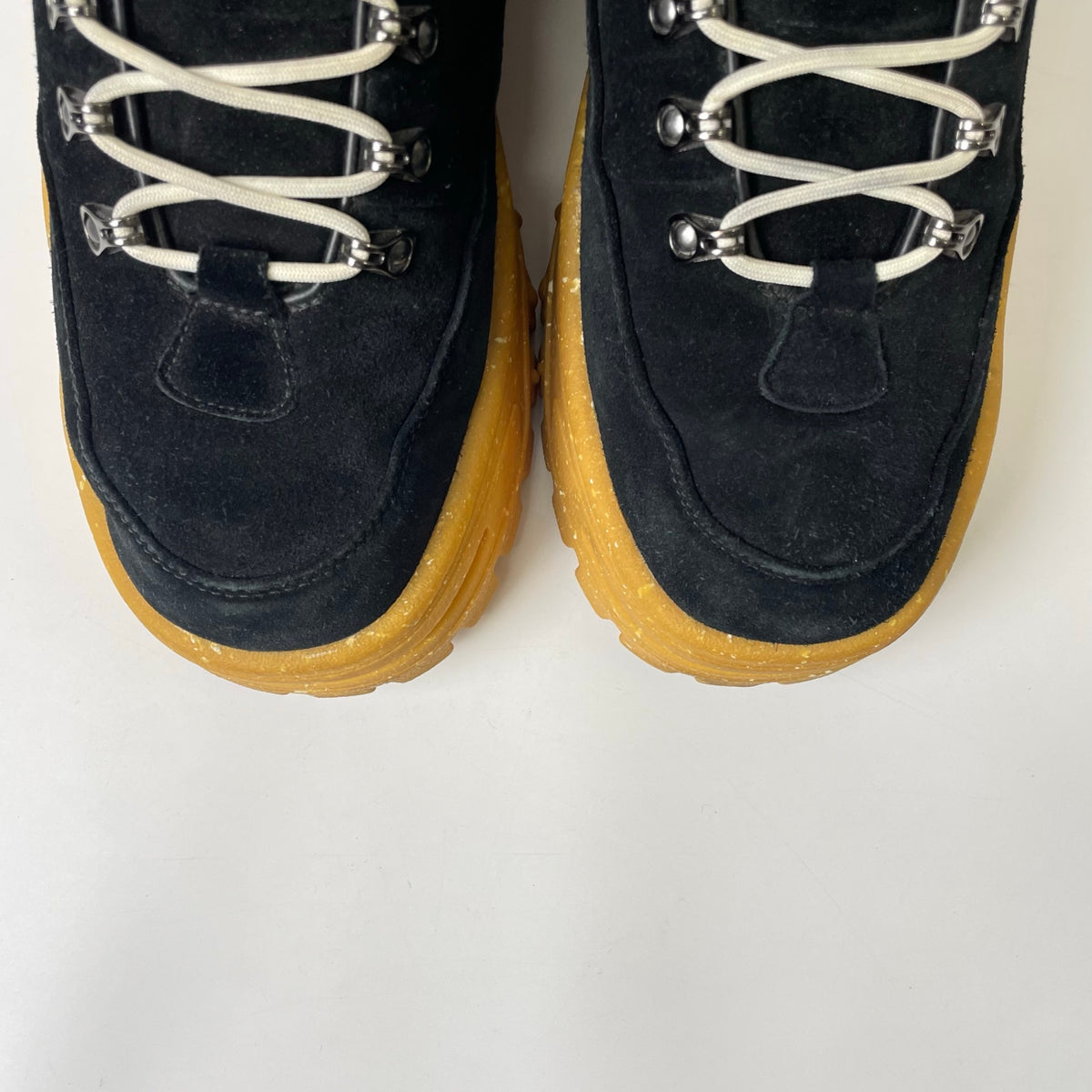 eytys / angel厚底スウェードスニーカー 参考定価：38,500+tax SIZE:28.1cm