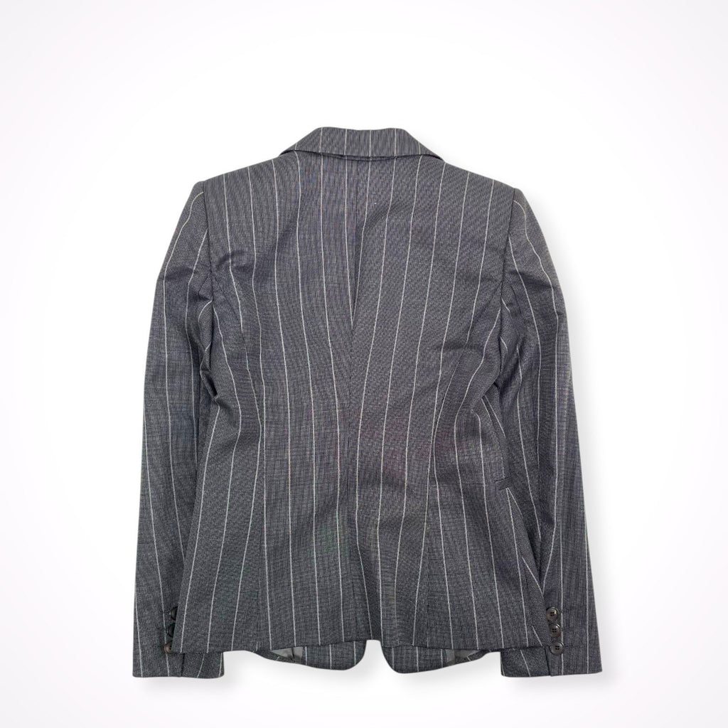EMPORIO ARMANI / ストライプセットアップスーツ 参考定価：180,000程度 SIZE：42
