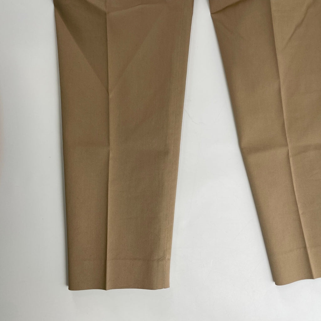 自由区 / 【UVカット・接触冷感・洗える】コットンサテンテーパードパンツ 参考定価：16,300+tax SIZE：36