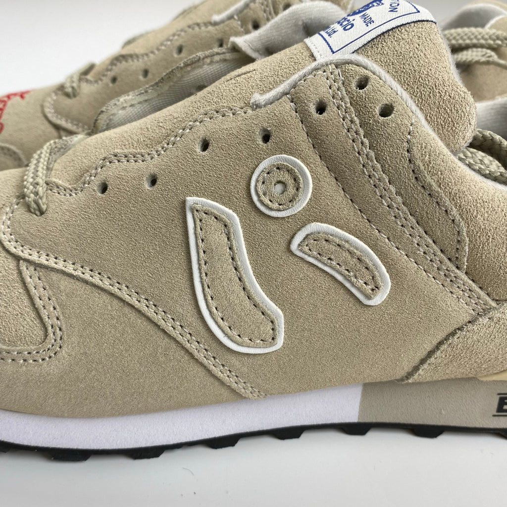 【未使用品】 Sangacio × PUNK DRUNKERS サンガッチョ パンクドランカーズ / にゅ × PDS「パ」 コラボスニーカー LIGHT GRAY