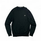 FRED PERRY フレッドペリー / ワンポイント 刺繍ロゴ ニット SIZE：M