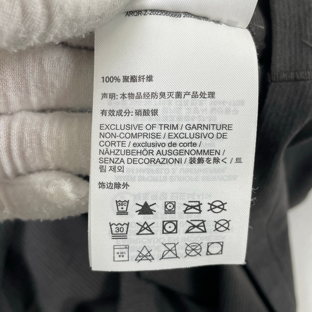 ARC'TERYX / CORMAC HOODY 参考定価：15,000+tax SIZE:M