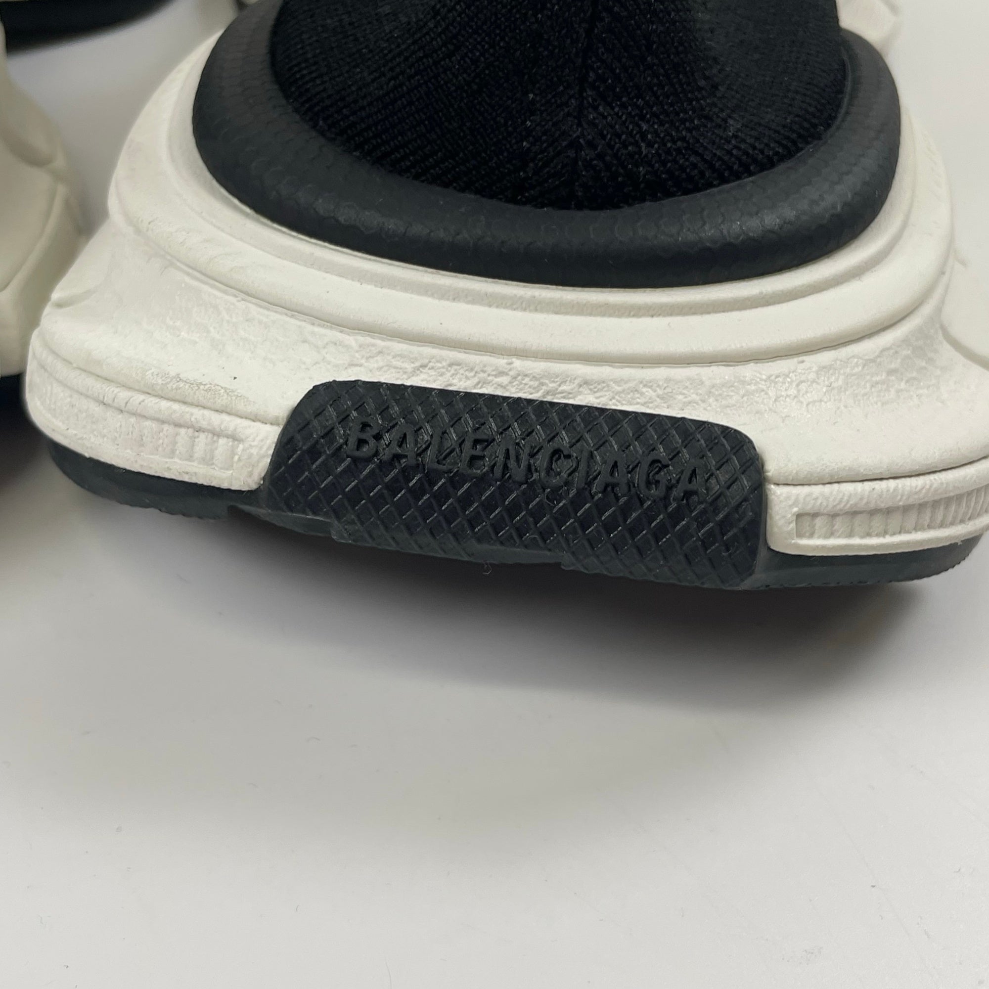 BALENCIAGA バレンシアガ / 3XLソックススニーカー 試着程度 参考定価：150,000程度 SIZE:27cm