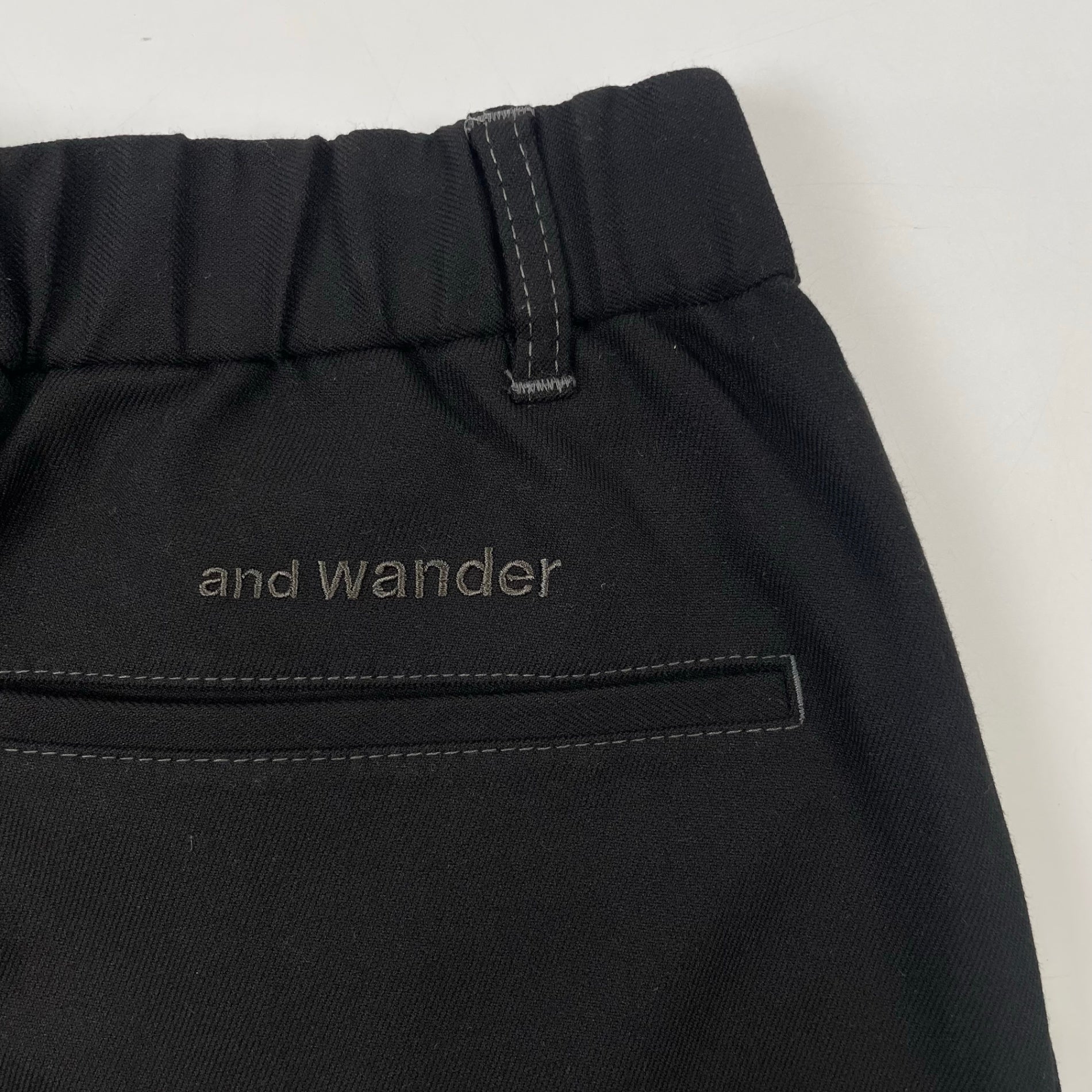 and wander / serge tapered pants 2タックイージーパンツ SIZE:4