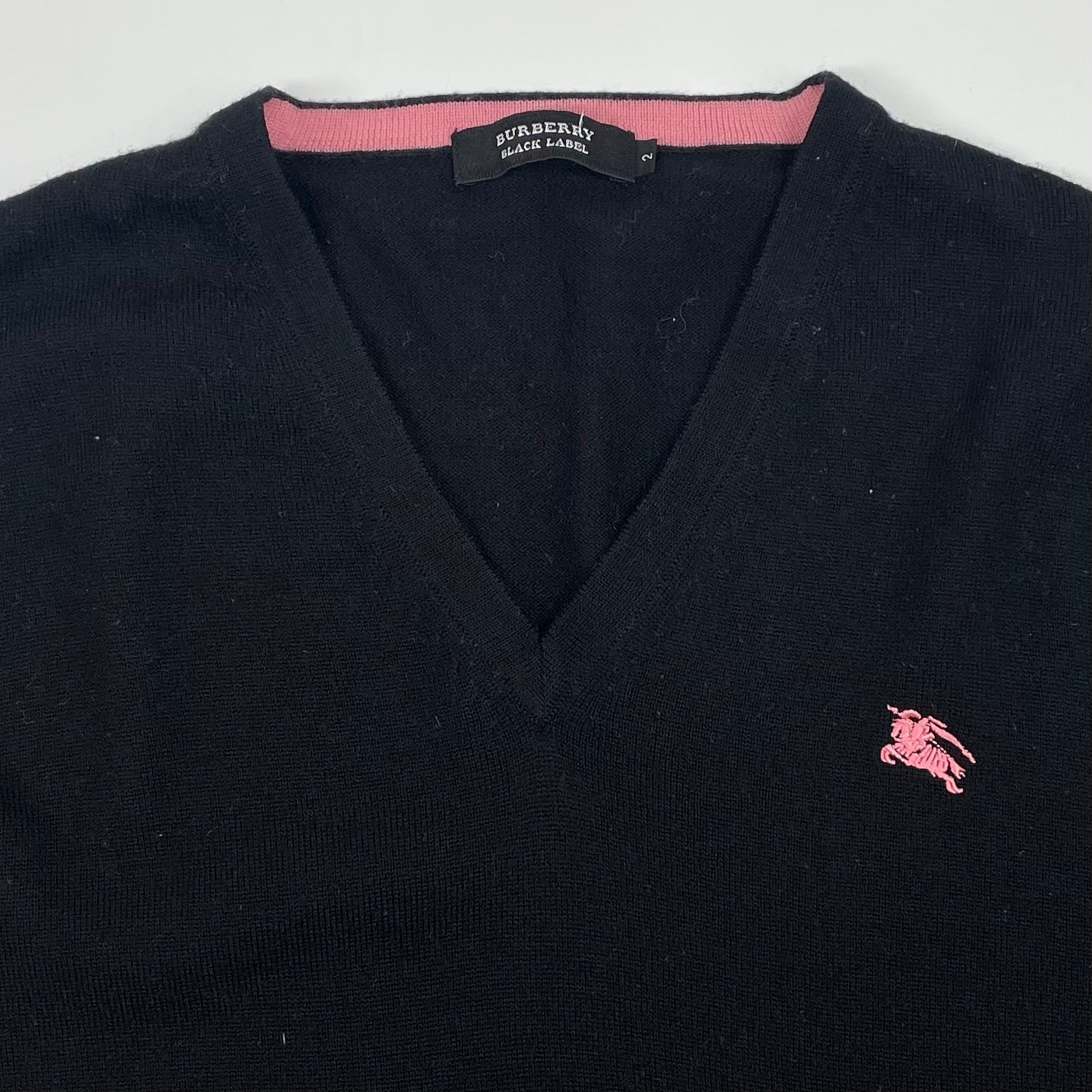 BURBERRY BLACK LABEL バーバリーブラックレーベル / ワンポイントVネックニット 参考定価：25,000程度 SIZE:2