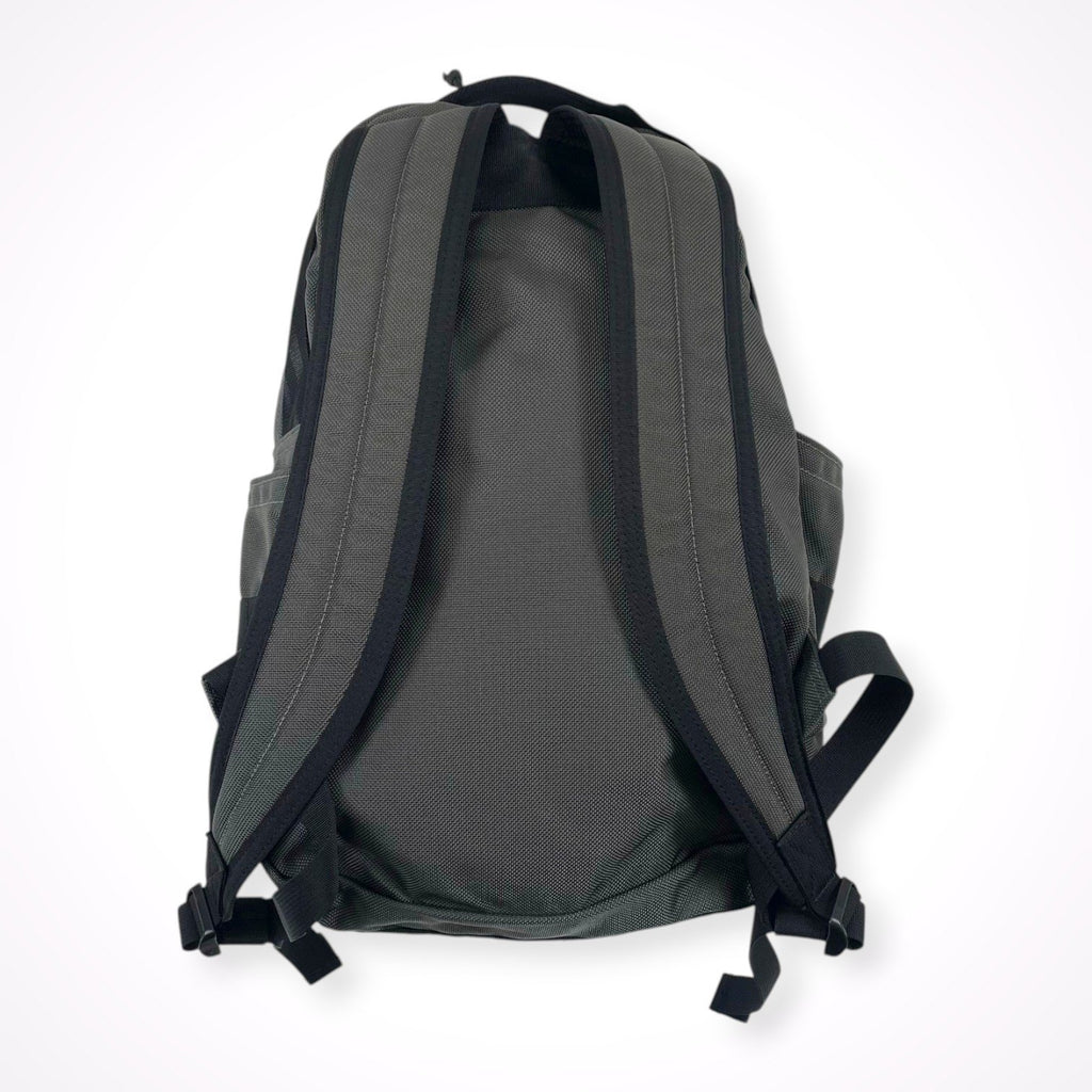 BRIEFING / ATTACK PACK 廃番STEELカラー 参考定価：60,000程度