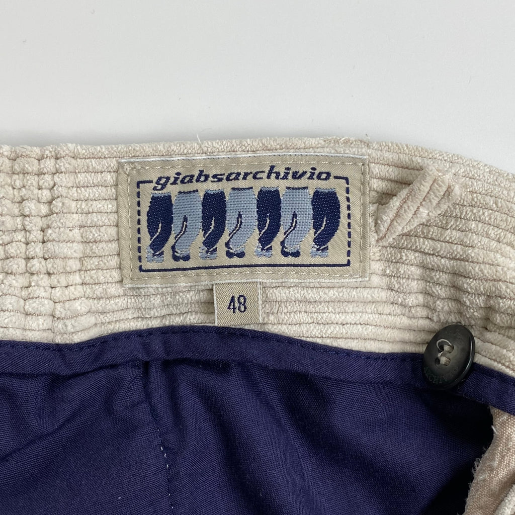 giabsarchivio ジャブスアルキヴィオ / MASACCIO コーデュロイスラックス 参考定価：35,000程度 SIZE：48