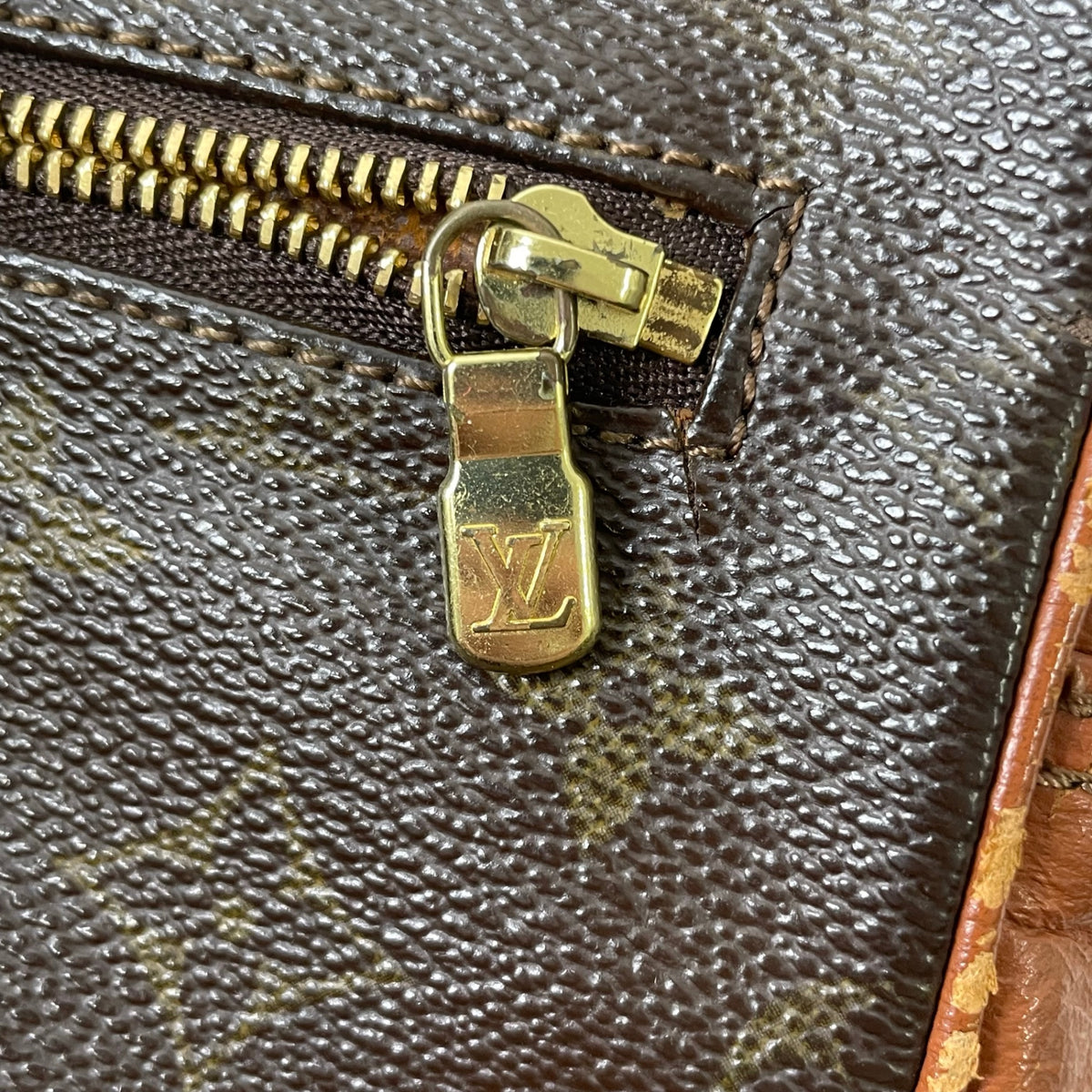 LOUIS VUITTON / モノグラム セカンドバッグ サックスポーツ