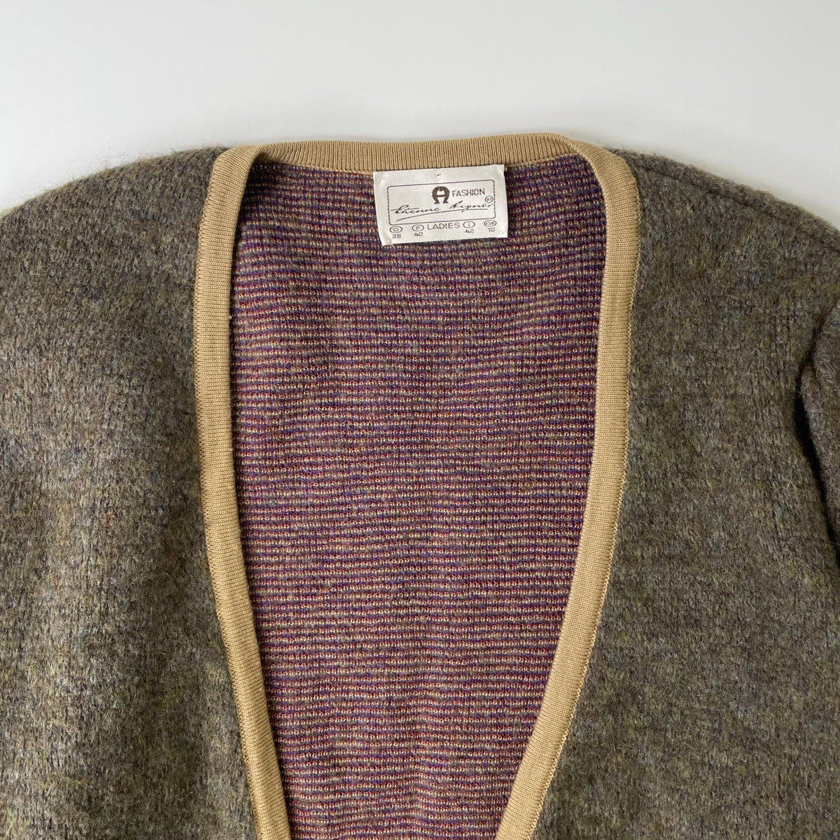 Etienne Aigner / ヴィンテージジャガードニット 参考定価：52,000程度 SIZE:44