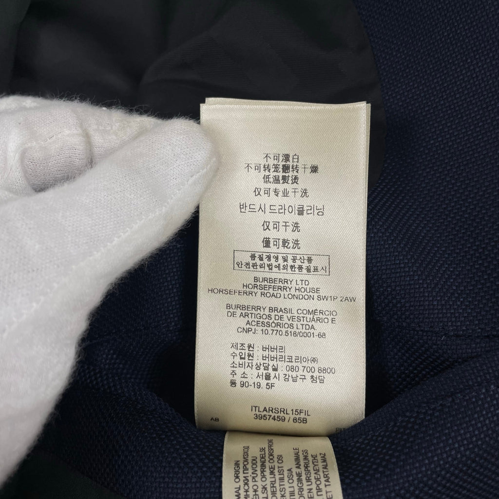 BURBERRY / テーラードジャケット イタリア製 英国企画 参考定価：150,000程度 SIZE:50