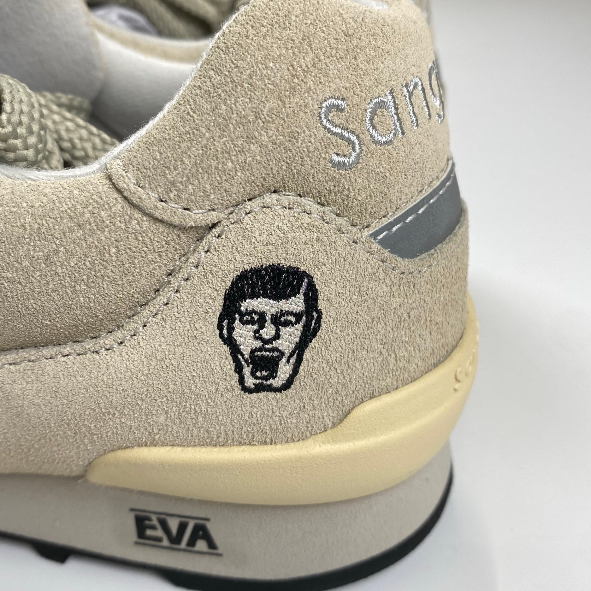 【未使用品】 Sangacio × PUNK DRUNKERS サンガッチョ パンクドランカーズ / にゅ × PDS「パ」 コラボスニーカー LIGHT GRAY