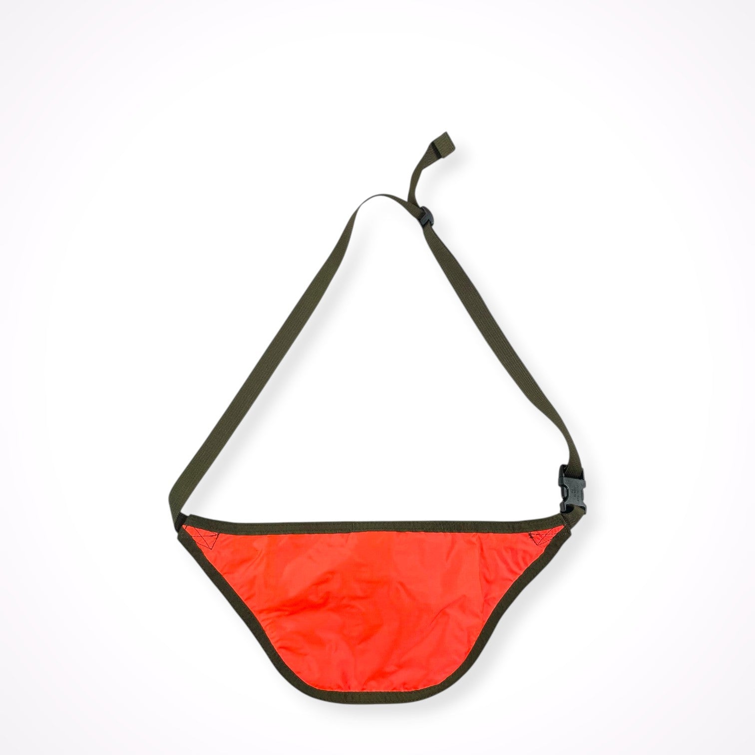 BRIEFING / TRAVEL SLING SL 参考定価：9,000+tax