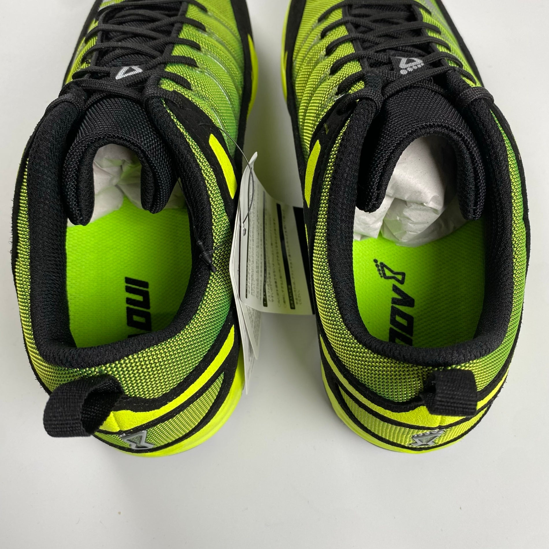 【未使用】 inov-8 イノベイト / X-TALON CLASSIC ランニングシューズ イエロー×ブラック 参考定価：13,000+tax SIZE:26.5