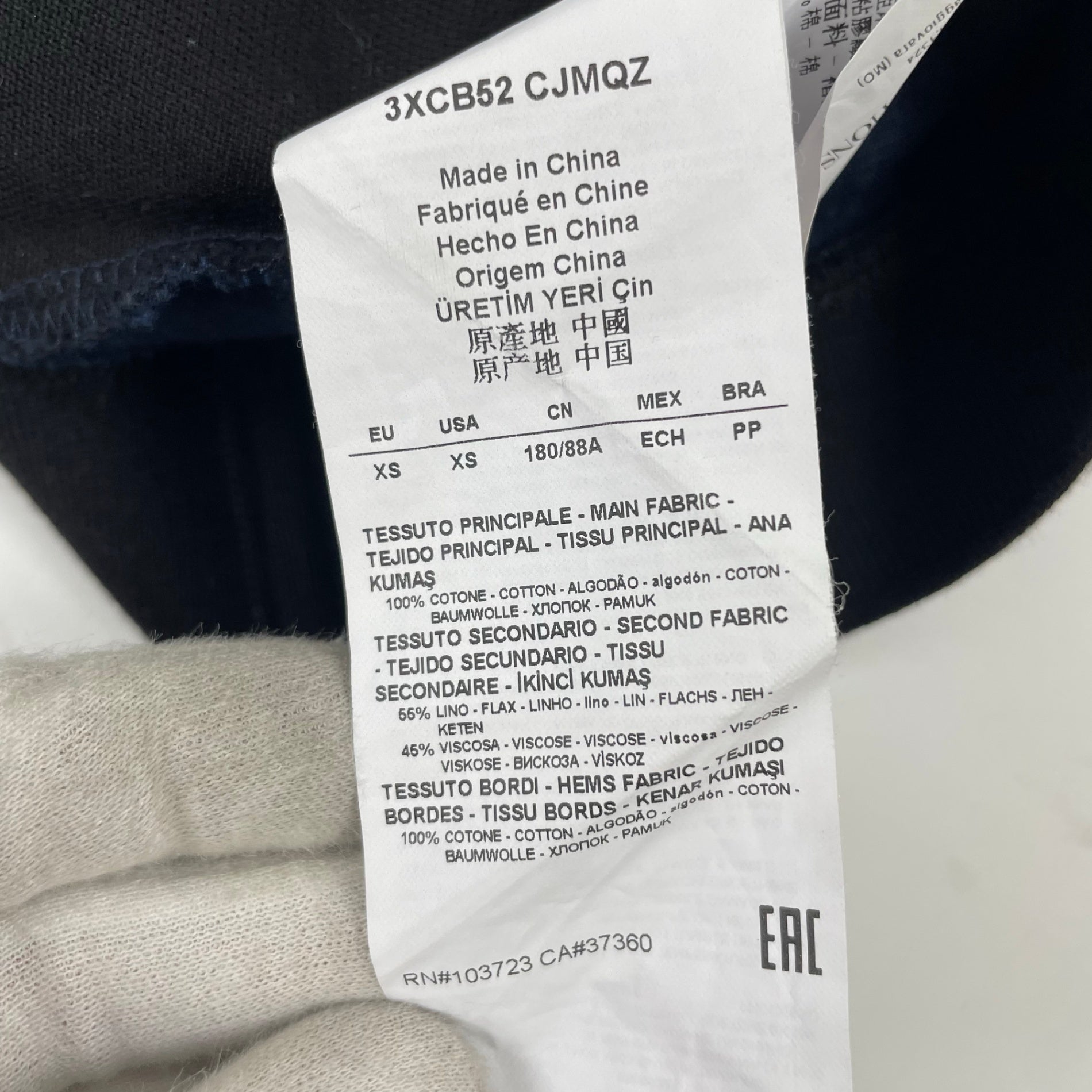 ARMANI collezioni / バイカラージップブルゾン 参考定価：80,000程度 SIZE:XS