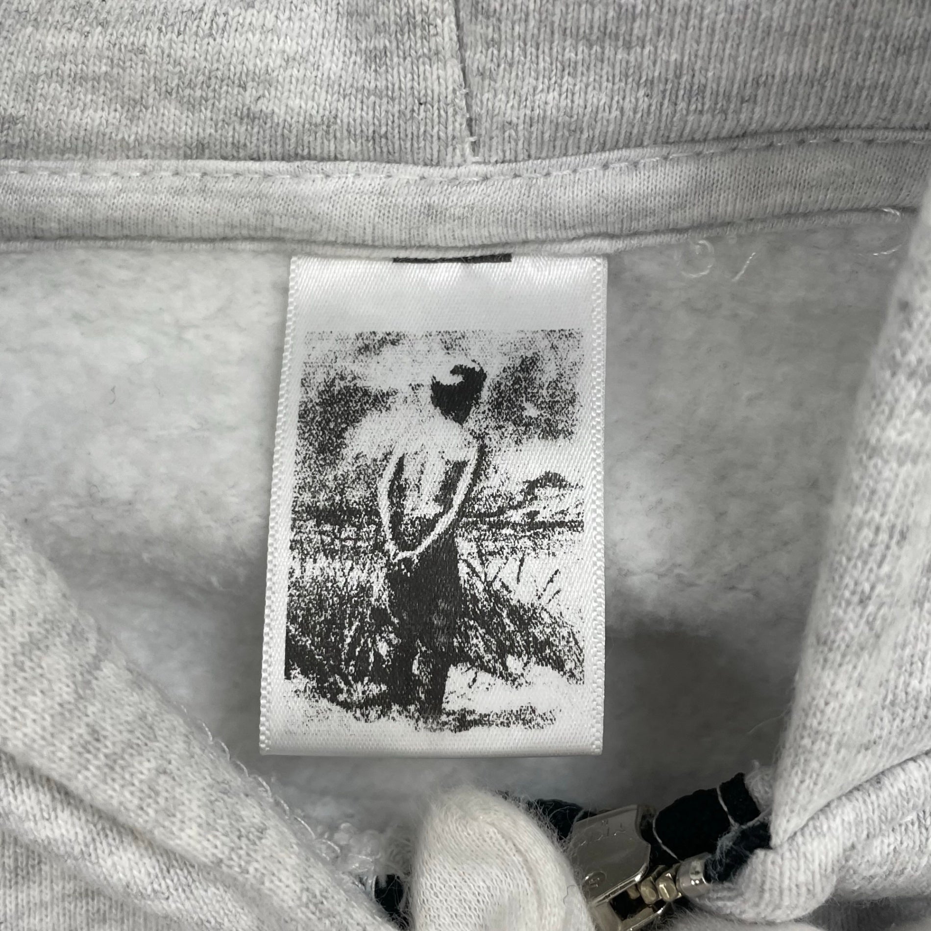 Basketcase gallery バスケットケース ギャラリー / Born To Expire 人体フーディ 短丈 参考定価：35,000程度 SIZE：S