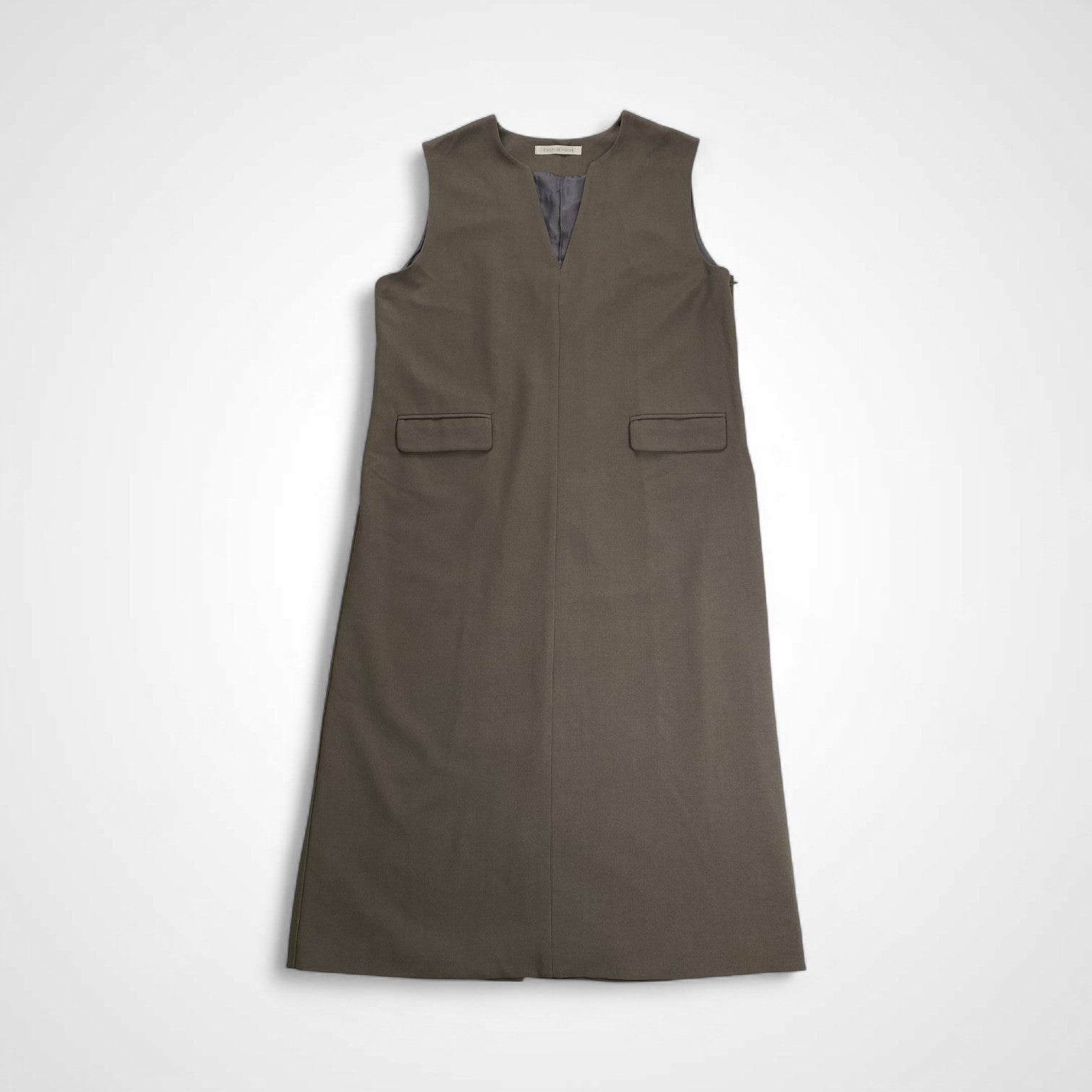 COUPE LE COEUR クープ ル クール fint / キーネックジャンパースカート 参考定価：17,000+tax SIZE:FREE