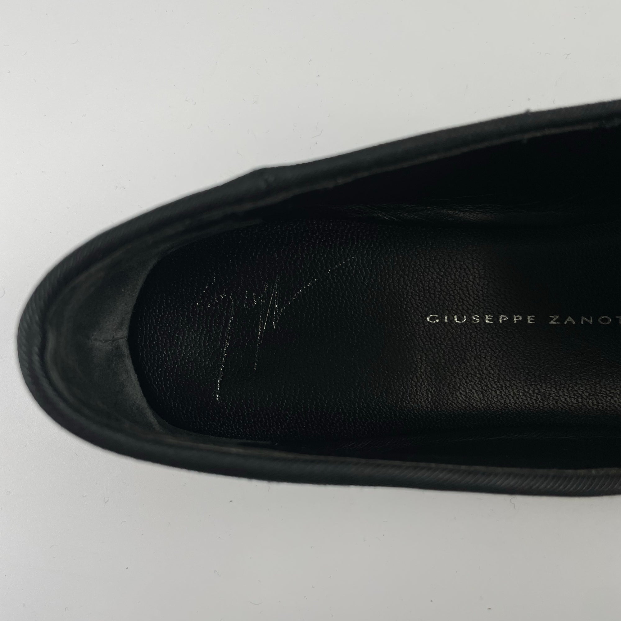 GIUSEPPE ZANOTTI ジュゼッペザノッティ / ゴールドアクセントローファー 参考定価：120,000程度 SIZE：37