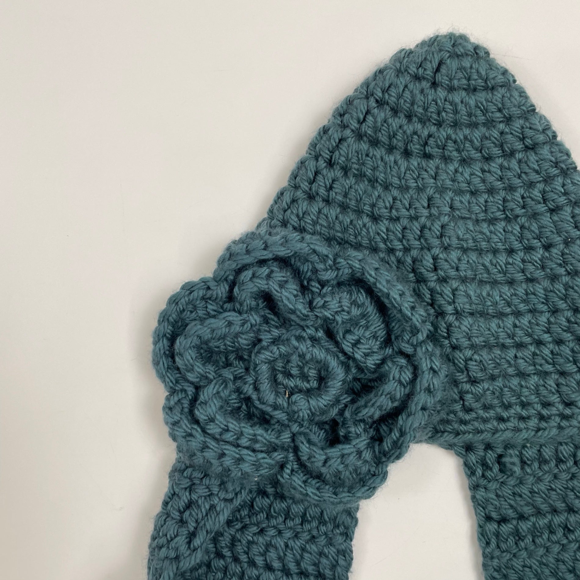 DOMAKAYA ドマカヤ / ロングイヤーハンドニット帽 イギリス製