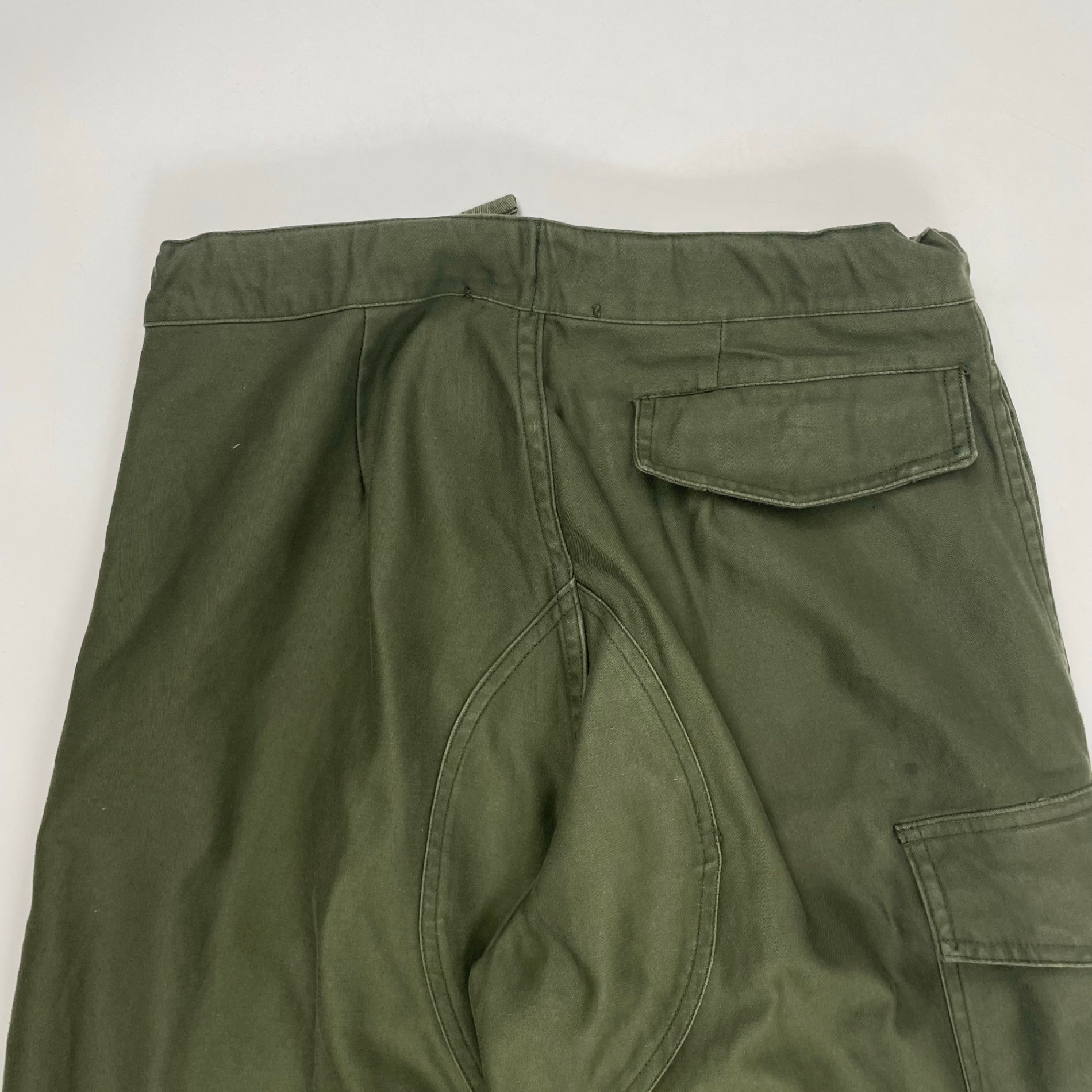 VINTAGE / ベルギー軍 M-88カーゴオーバーパンツ SIZE：W80cm