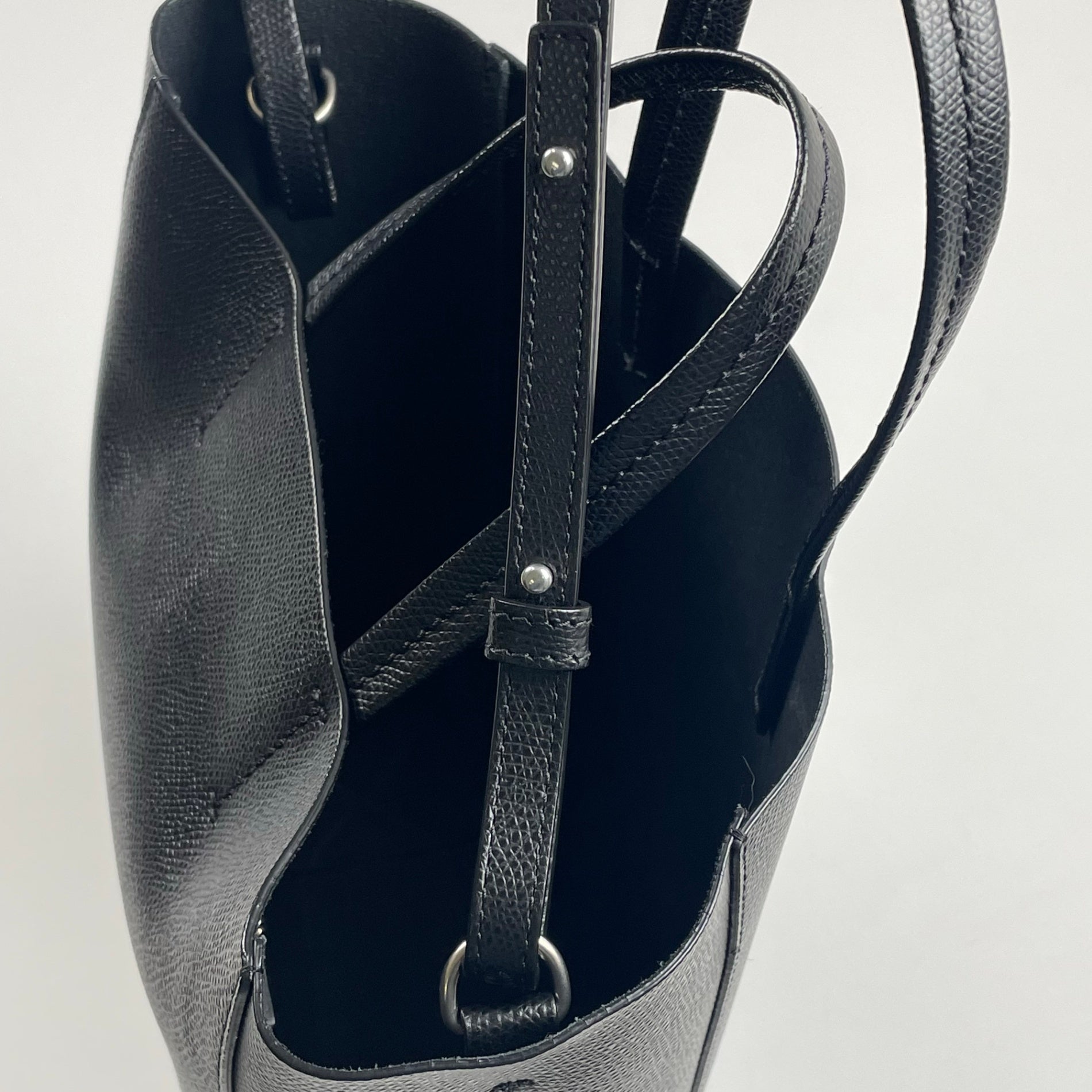 CELINE セリーヌ / バーティカル スモール カバ ブラック 189813 極美品 フィービー期 参考定価：160,000+tax