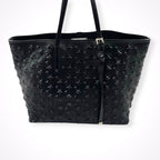 JIMMY CHOO / SASHA/M スタッズトートバッグ ブラック 参考定価：200,000程度