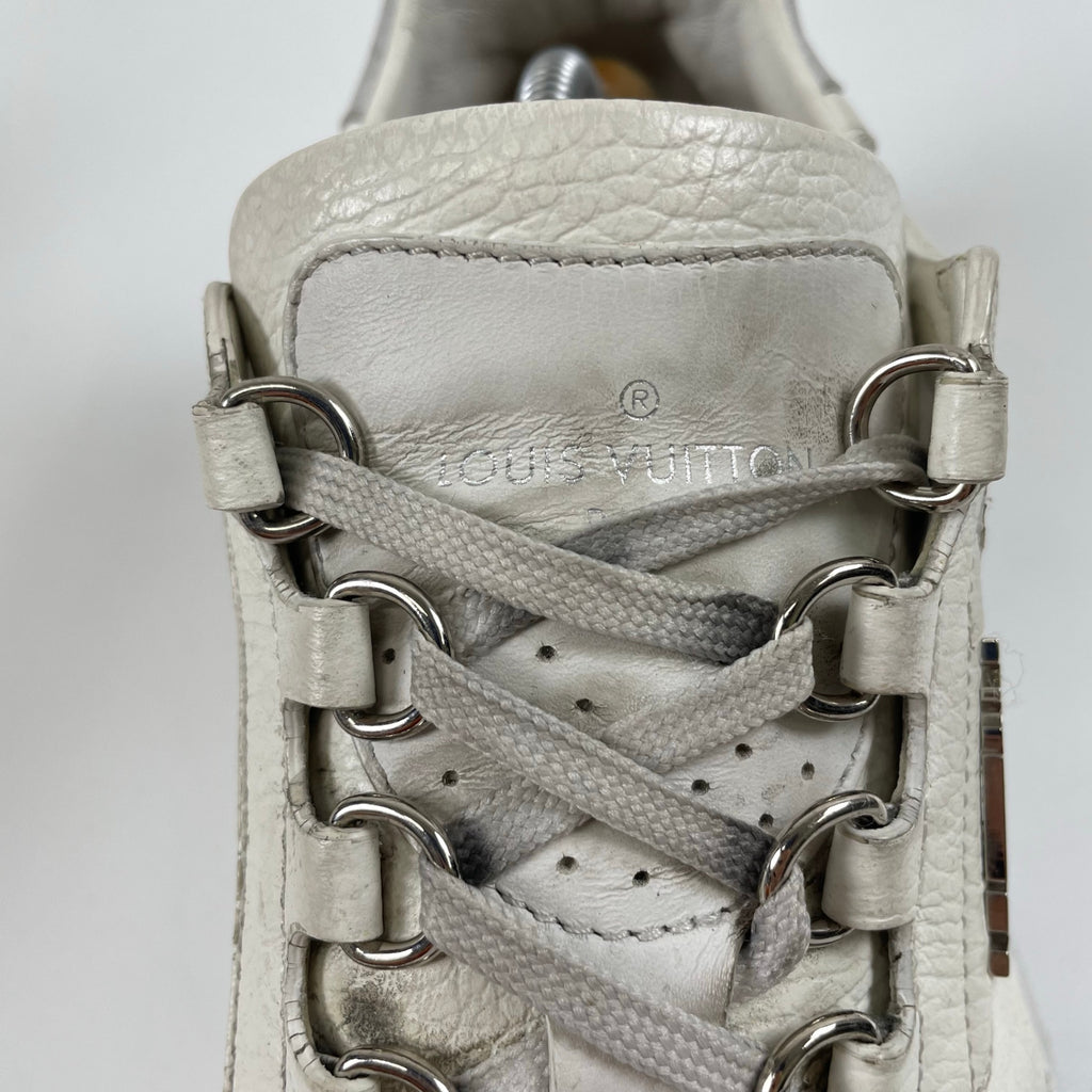 LOUIS VUITTON / ビバリーヒルズ ライン モノグラム レザー ローカットスニーカー 参考定価：160,000程度 SIZE：9 1/2