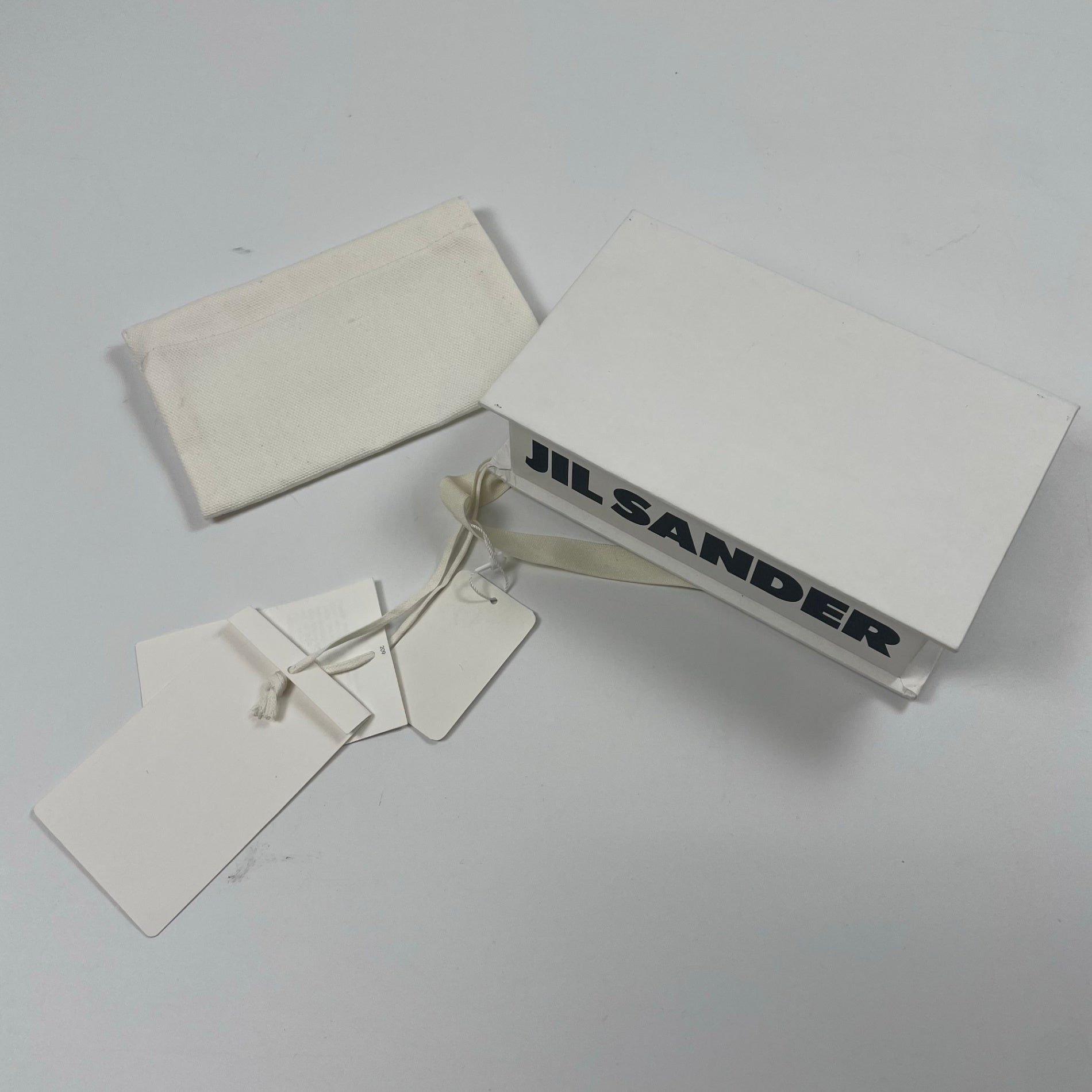 JIL SANDER ジルサンダー / ゴールドサークル型バングル ブレスレット 参考定価：80,000程度 SIZE:M