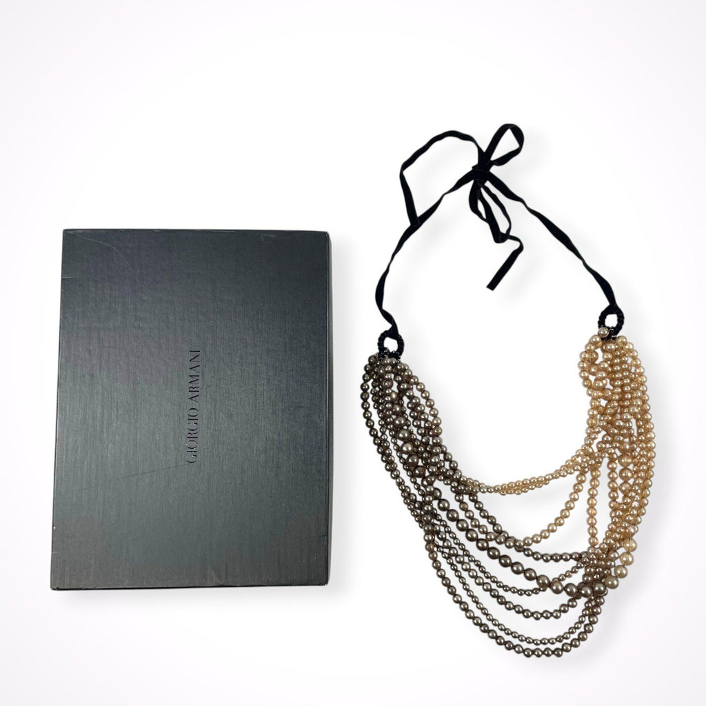 GIORGIO ARMANI / 9連ボールネックレス 箱付 参考定価：180,000程度