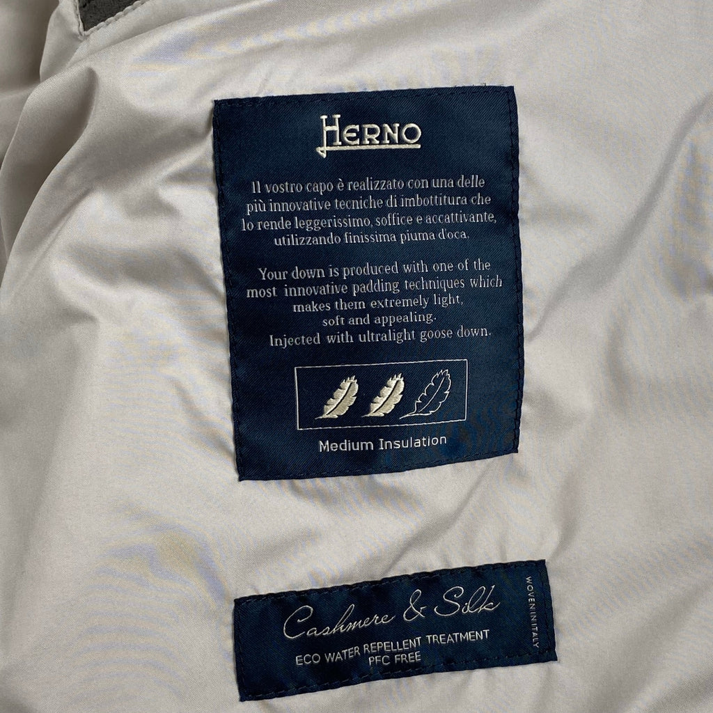 【美品】 HERNO ヘルノ / シルクカシミヤ ダウンべスト 裾ドローコード SIZE:50（XL程度）