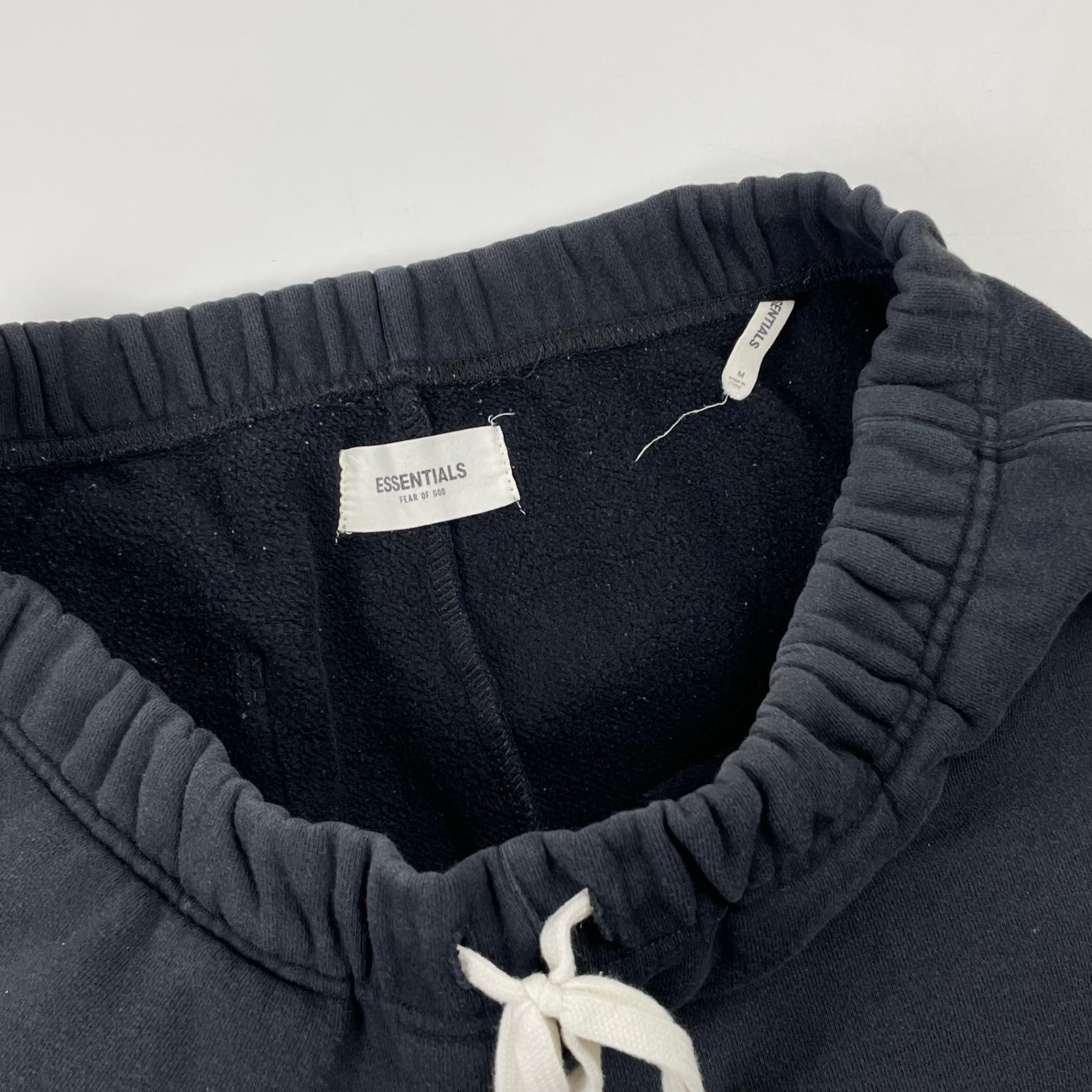 ESSENTIALS エッセンシャルズ / ロゴスウェットハーフパンツ ブラック