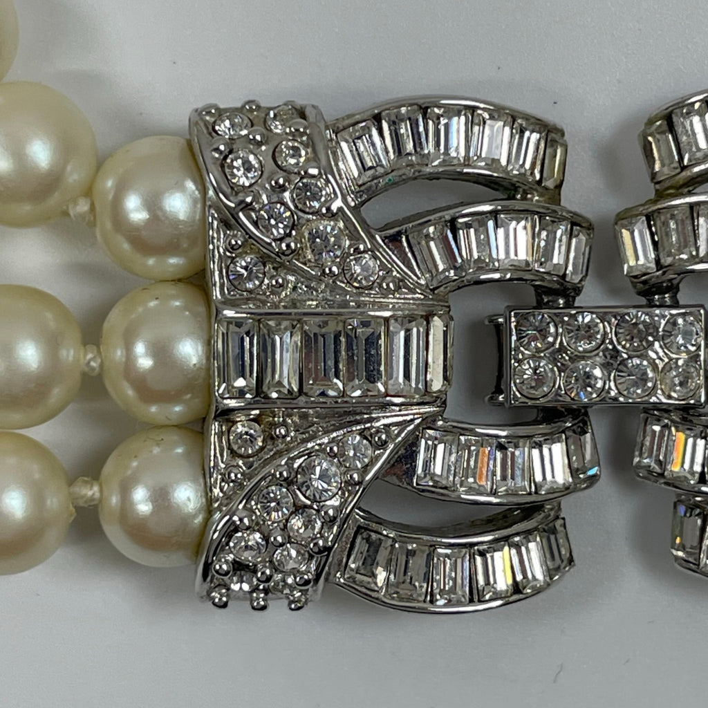 FOXEY フォクシー / 3連パールネックレス 参考定価：50,000程度 SIZE:約33cm