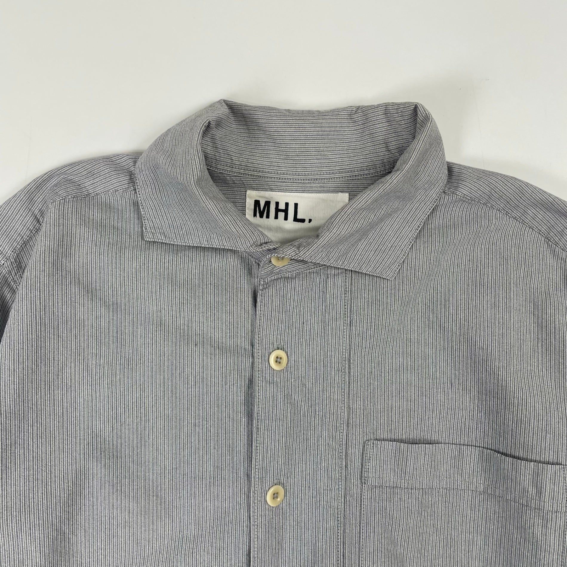 MHL. / 日本製コットンプルオーバーシャツ 参考定価：24,000程度 SIZE：2