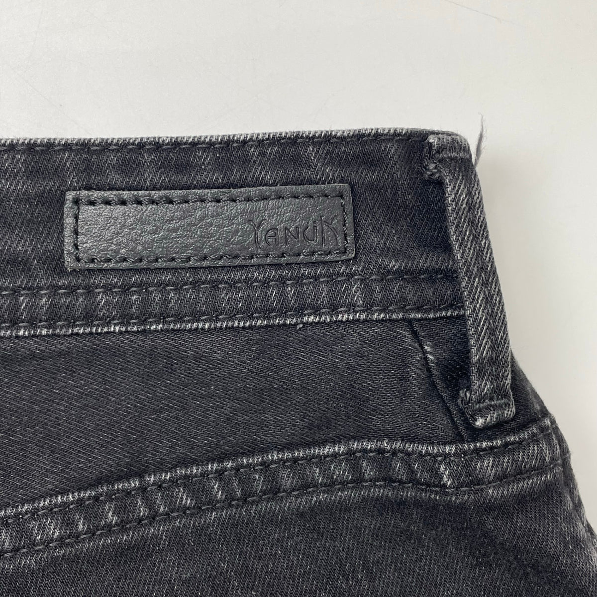 YANUK / ANN ボーイズテーパード 参考定価：26,000+tax SIZE:24
