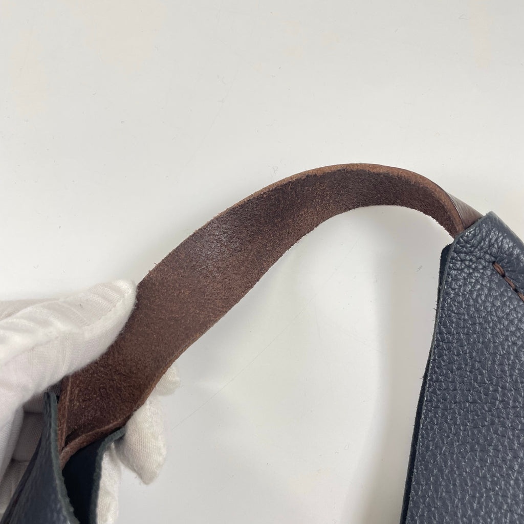 Hender Scheme / triangle bag 美品 シュリンクレザー ネイビー
