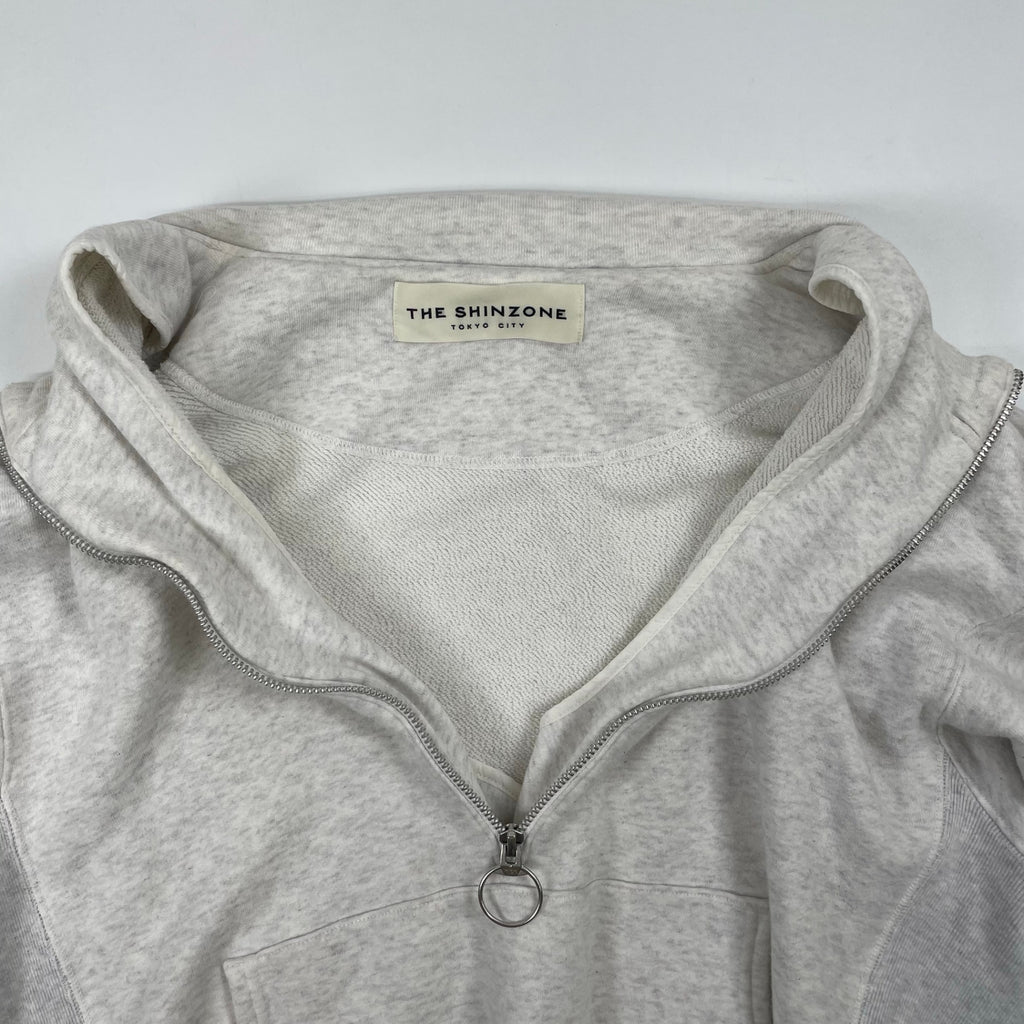 THE SHINZONE / HALF ZIP SWEAT 参考定価：24,800+tax SIZE:FREE