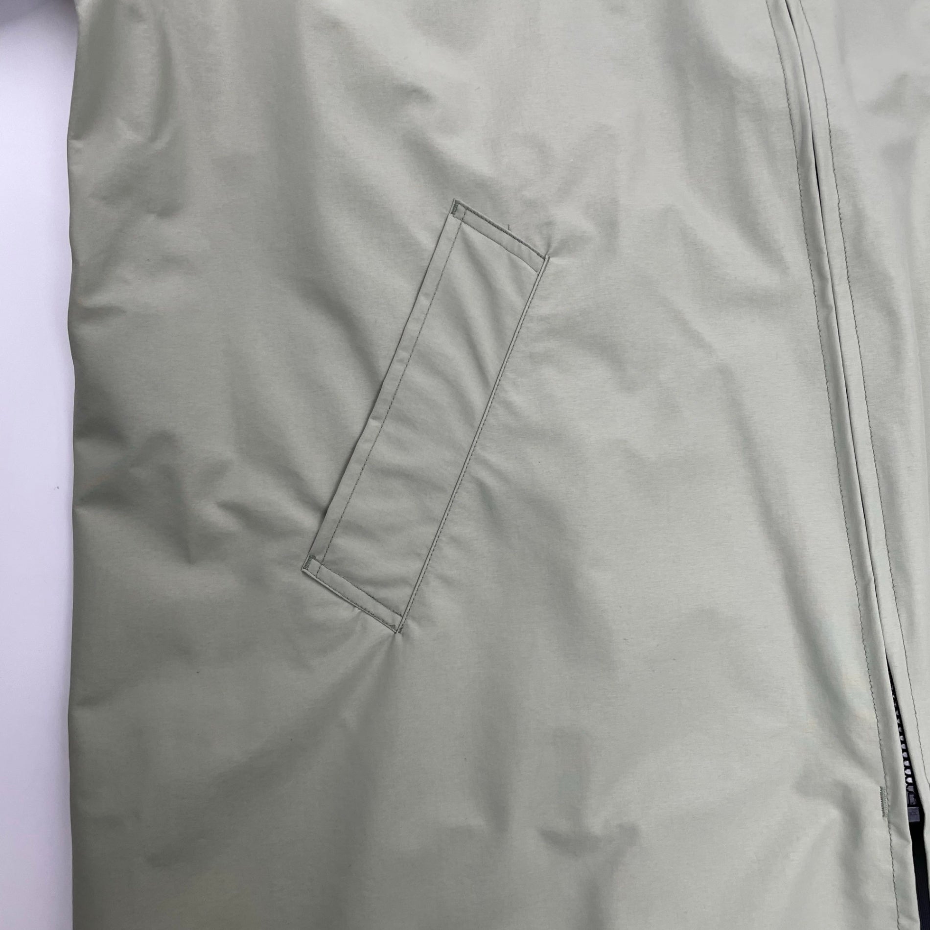 UNUSED アンユーズド / Nylon Coat US2351 未使用 参考定価：64,000+tax SIZE:2