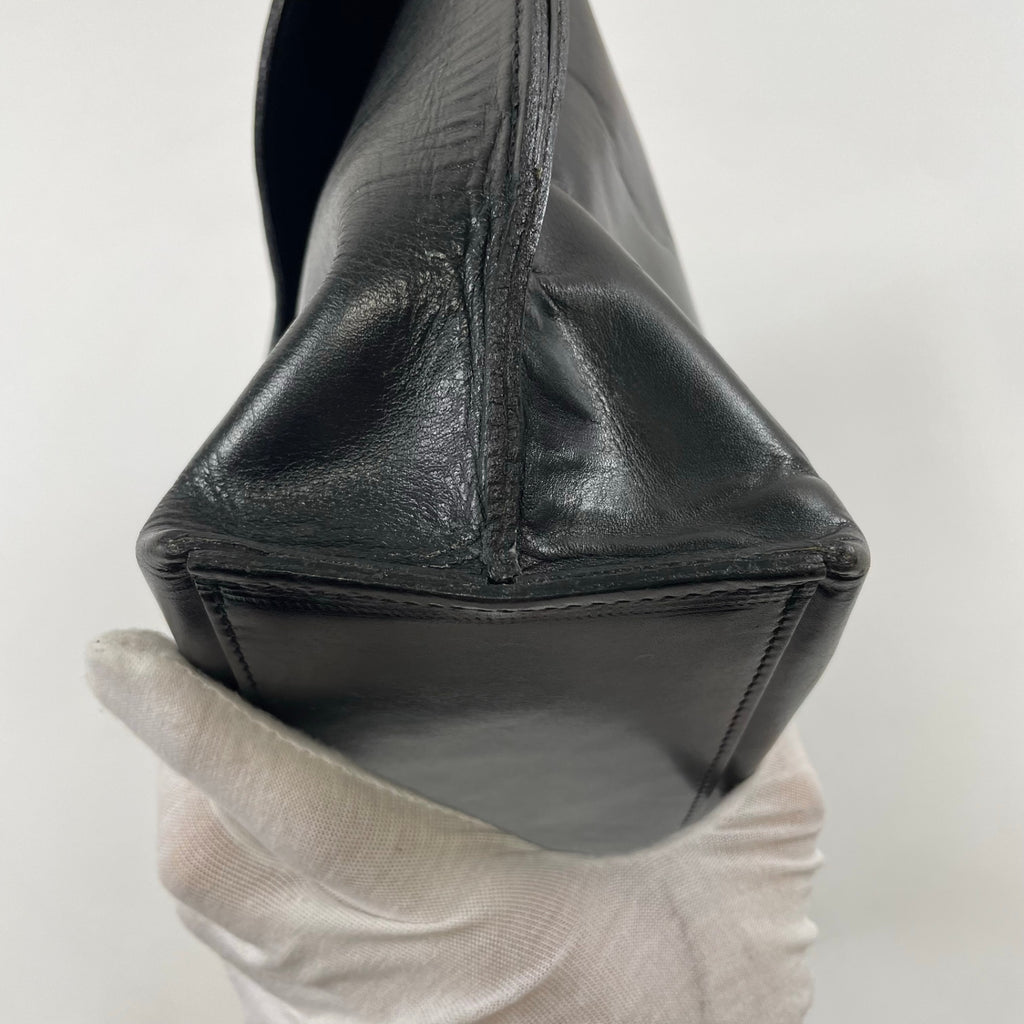 B.stuff / メタルパーツレザーハンドバッグ 参考定価：45,000程度