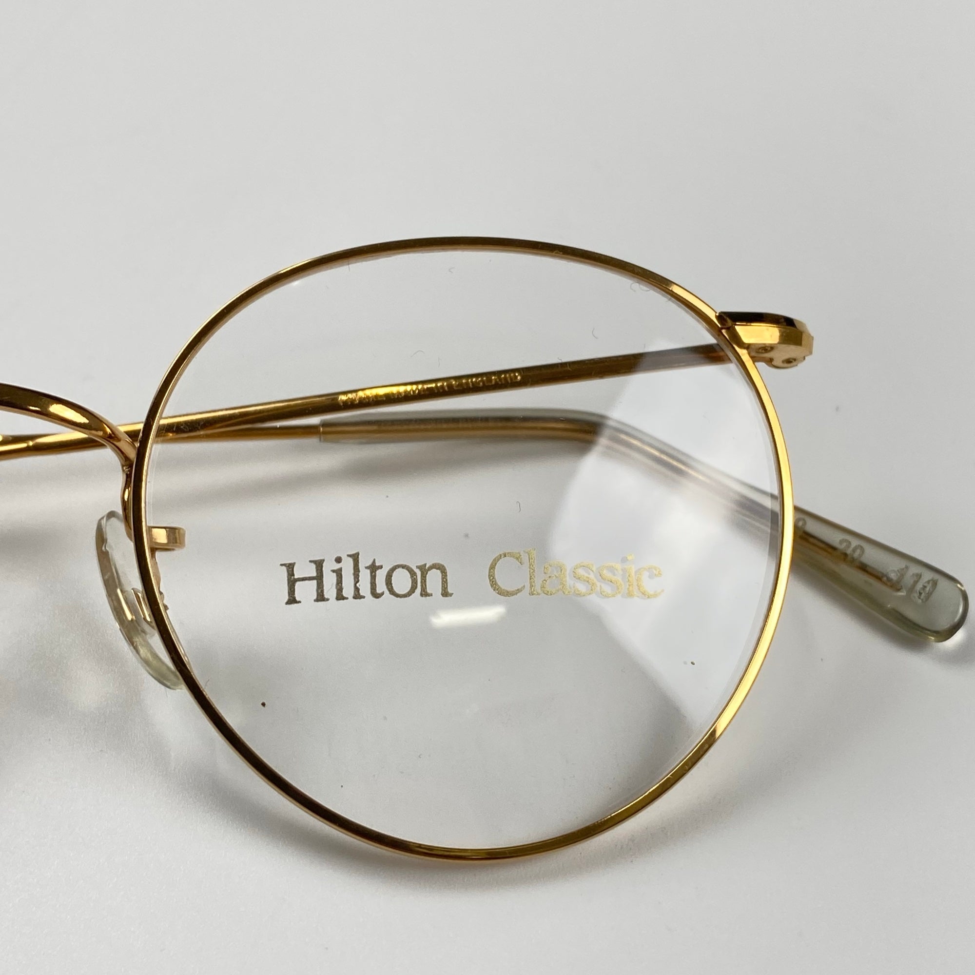 【70年代 デッドストック】 Hilton Classic ヒルトン クラシック / PANTO パント型 アイウェア 伊達メガネ デモレンズ入 K14 ロールドゴールド SIZE:49-20 111