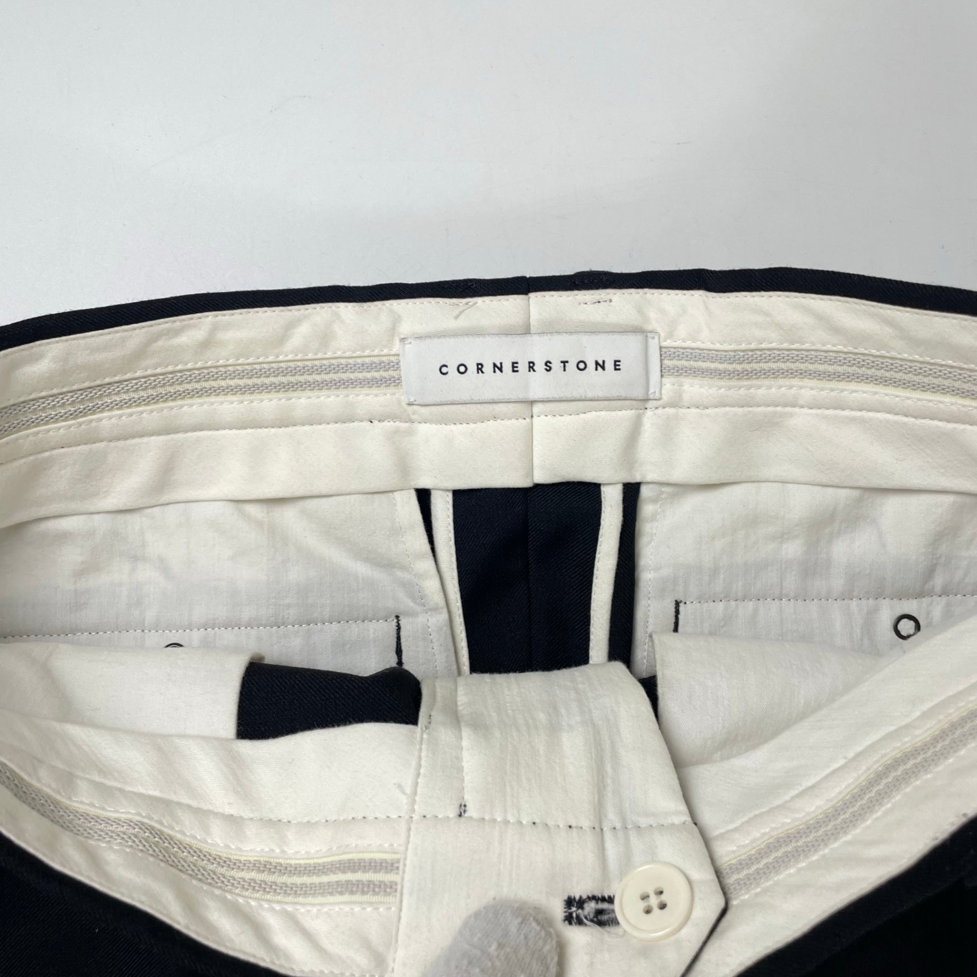 CORNERSTONE / ダーツフレアスラックス 参考定価：70,000程度 SIZE：48