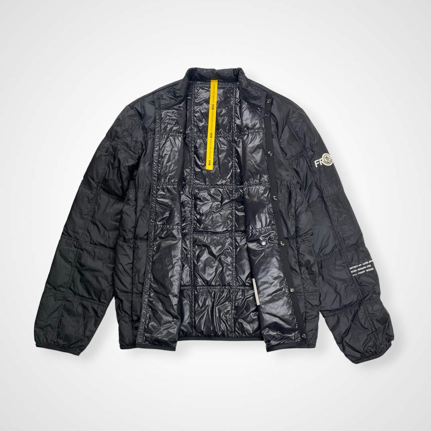 MONCLER × fragment design モンクレール フラグメントデザイン / コラボ JAYELダウンジャケット ブラック 参考定価：200,000程度 SIZE:1