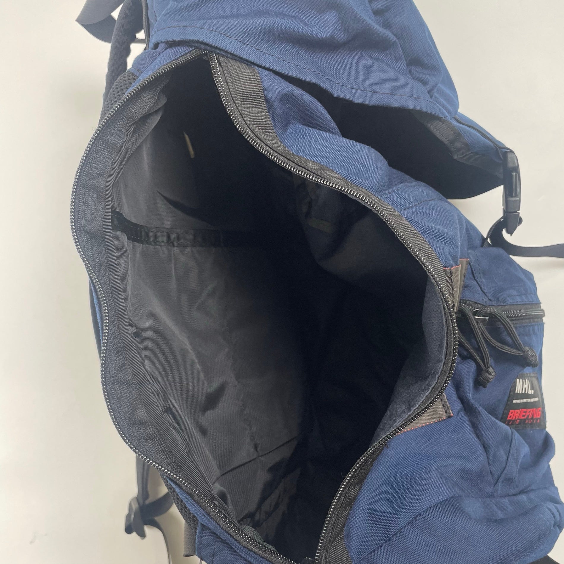 MHL.× BRIEFING エムエイチエル ブリーフィング / 別注コーデュラナイロンバックパック USA製 参考定価：39,000+tax