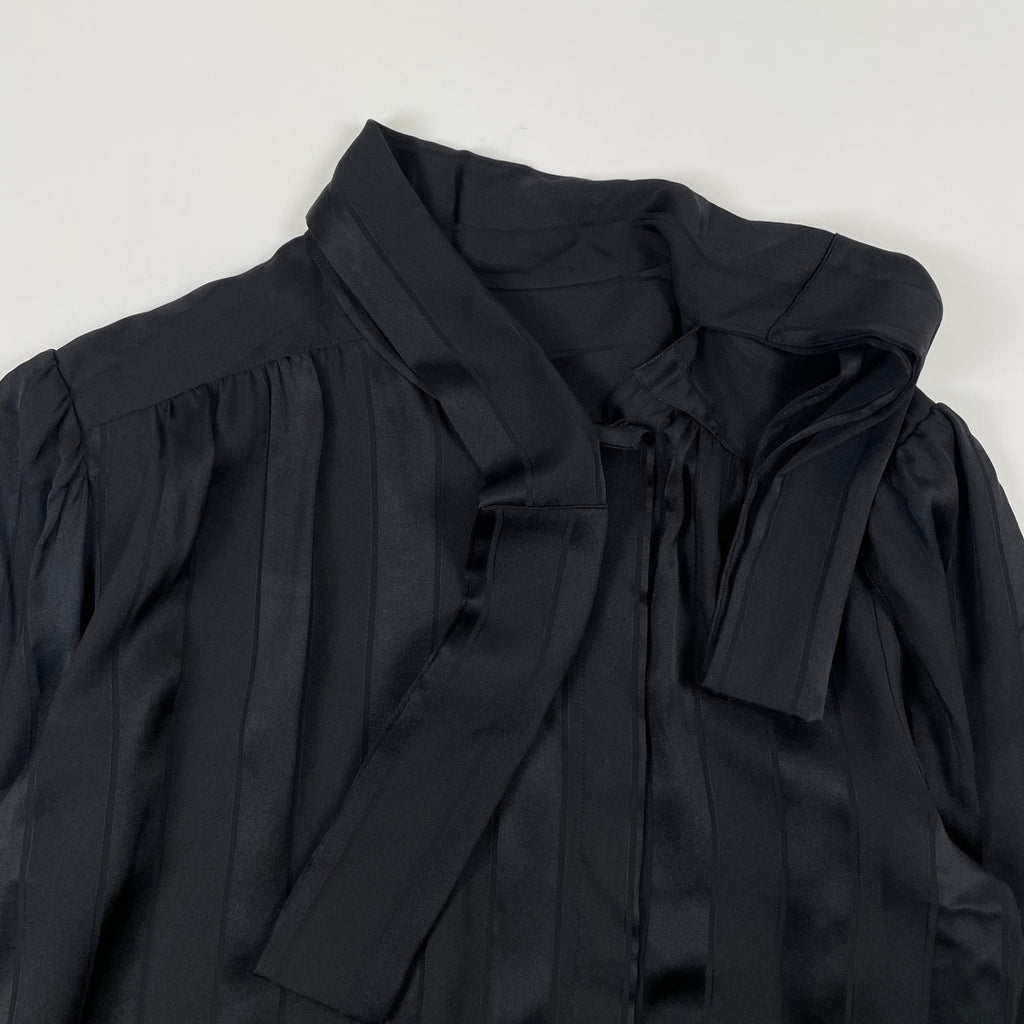 EURO VINTAGE / アシンメトリーシルクブラウス 参考定価：50,000程度 SIZE:42